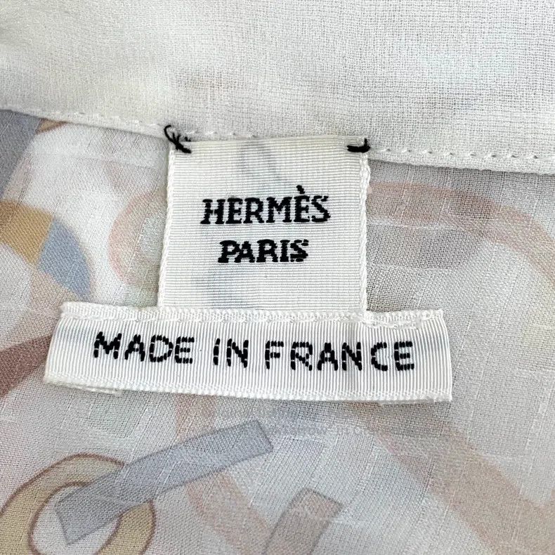 Hermes Hermes Beige Chain Buckle All-Over Print Silk Long Sleeve Size XS / US 0-2 / IT 36-38 - 6 Thumbnail