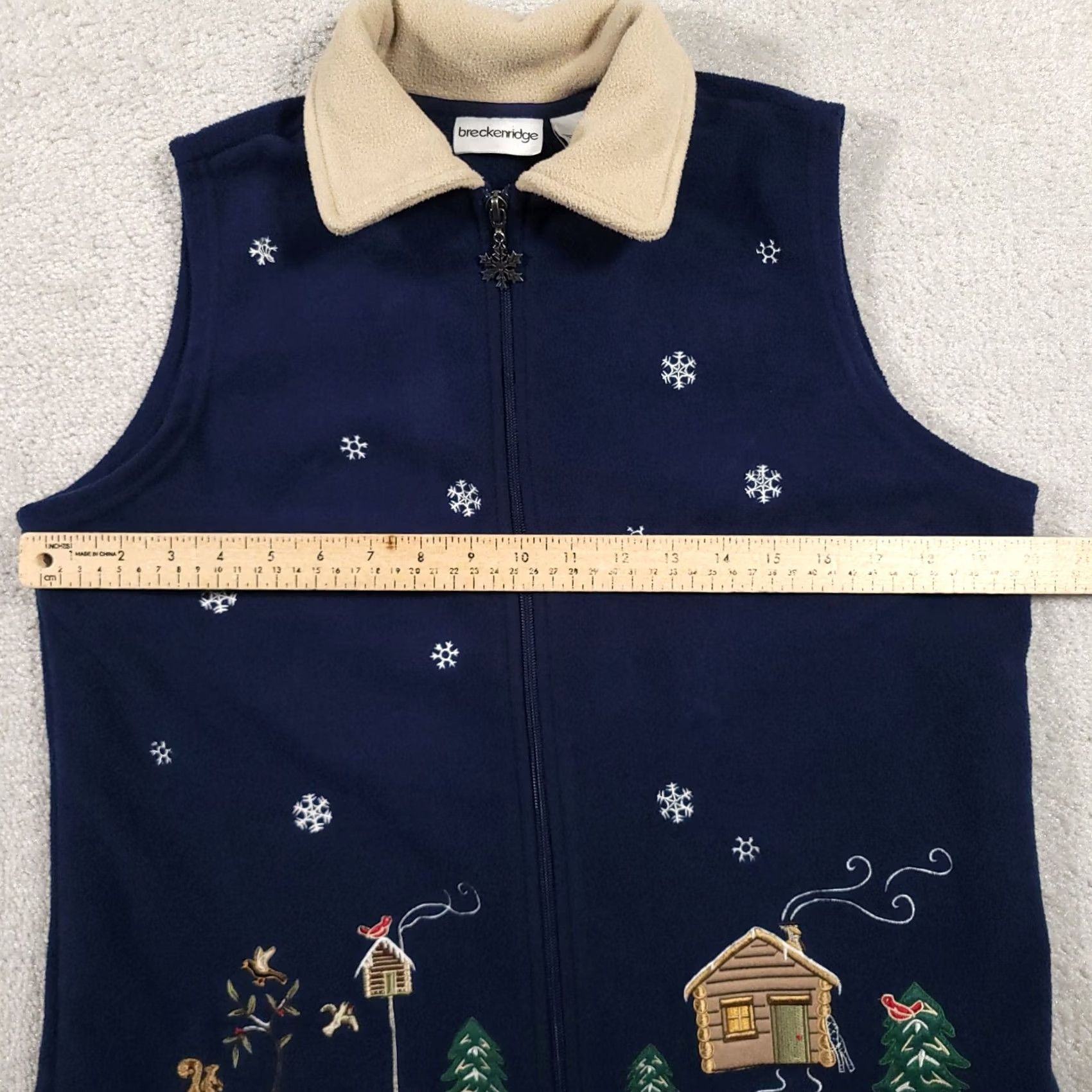 Vintage VINTAGE Breckenridge Fleece Vest Womens Small Blue Winter Embroidered Trees Cabin Snowflakes Vest Womens Small Blue Embroidered Trees Cabin Snowflakes Size S / US 4 / IT 40 - 5 Thumbnail