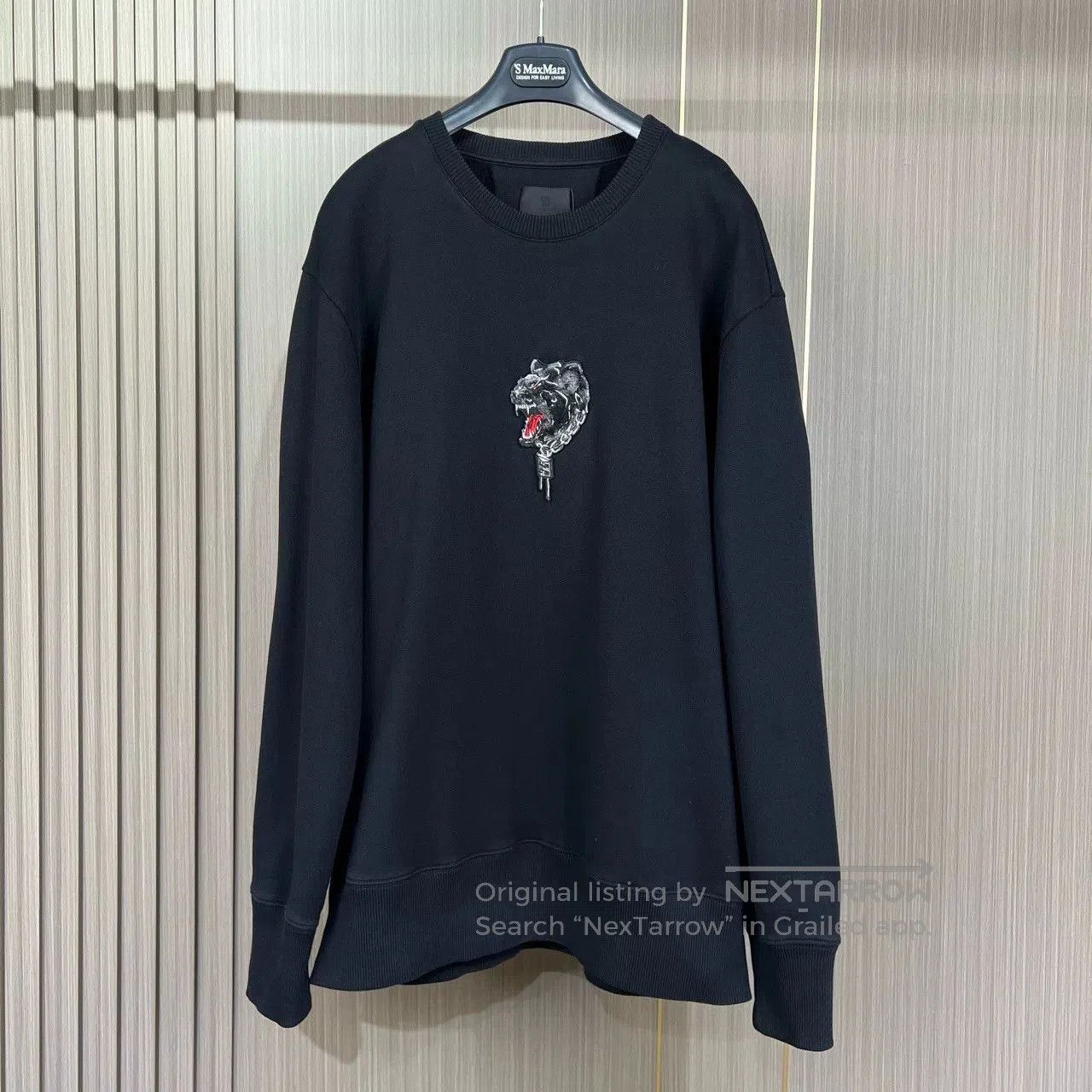 Givenchy Givenchy Black Sweatshirt with Embroidery. Size US XL / EU 56 / 4 - 1 Thumbnail