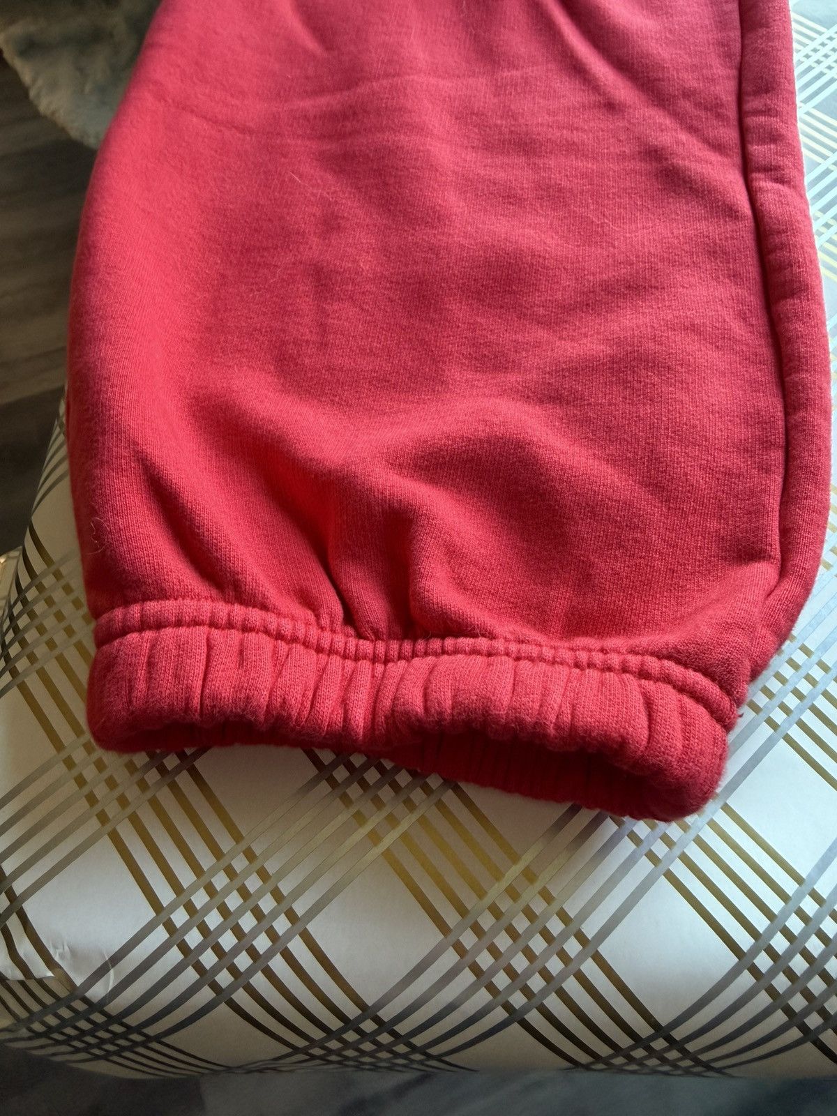 Off-White Off-White FW19/20 Red Sweatpants Size US 33 - 14 Thumbnail