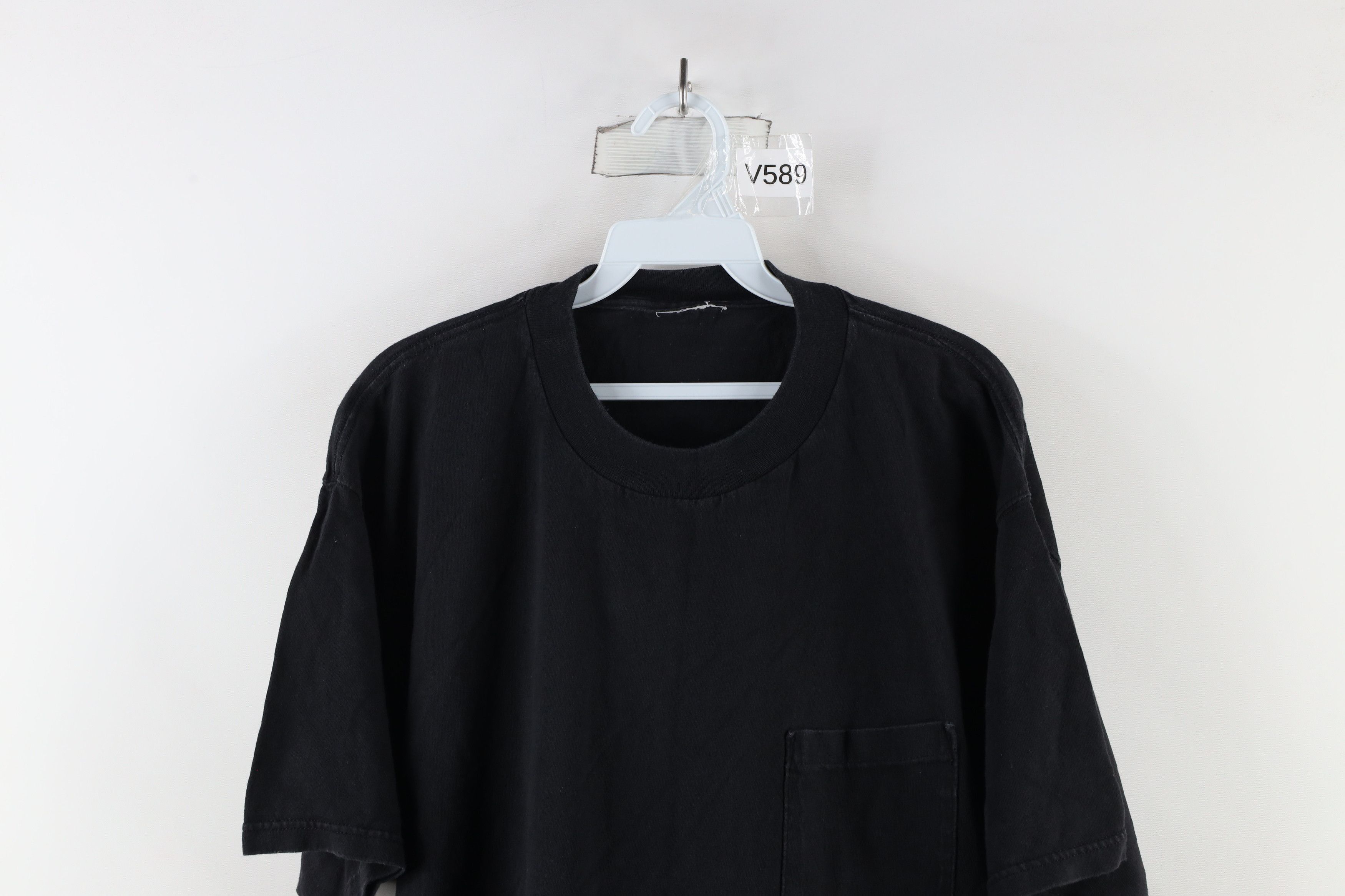 Vintage Vintage 90s Streetwear Heavyweight T-Shirt Black Cotton Size US XL / EU 56 / 4 - 2 Thumbnail