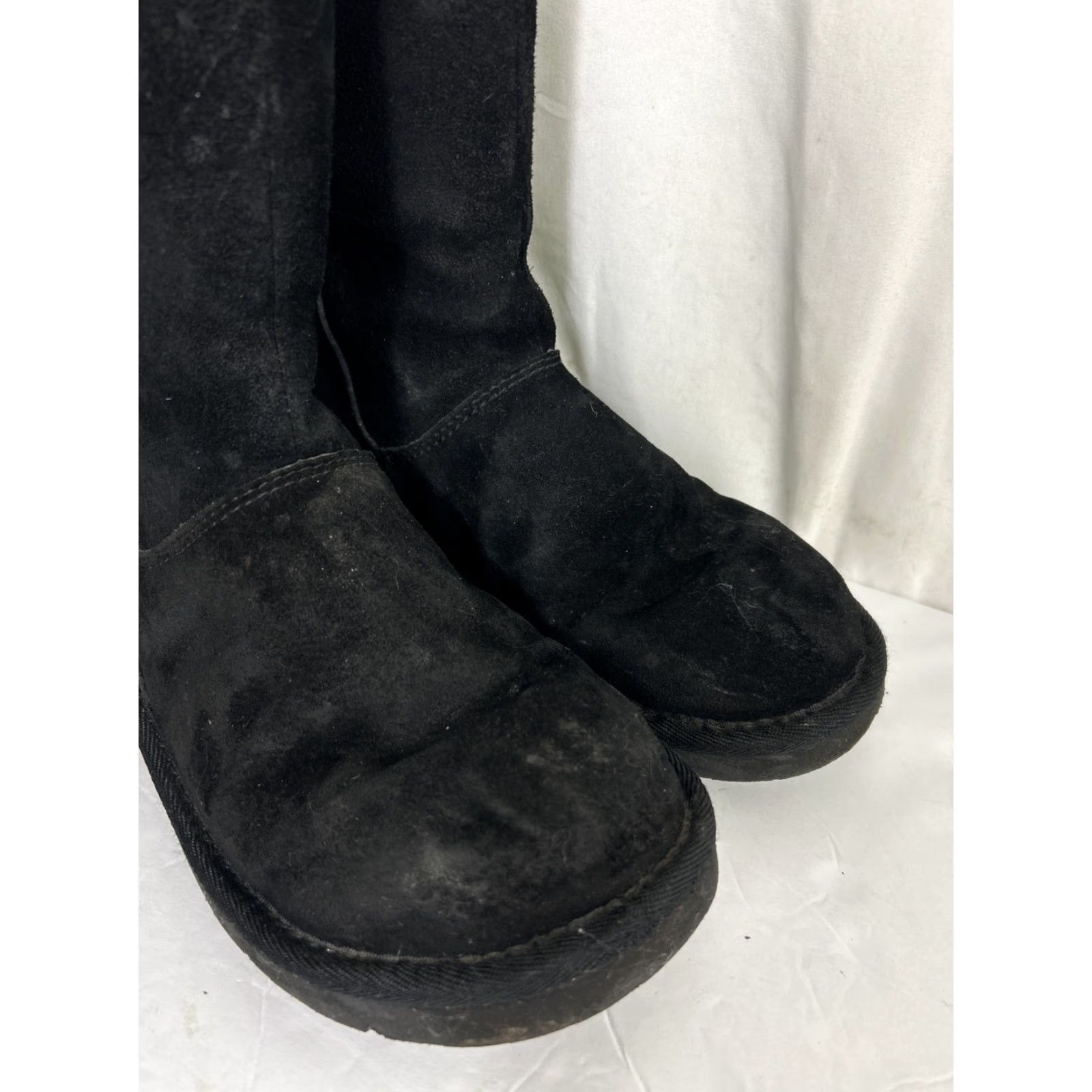 Ugg UGG Australia Mayfaire Boots Women 7 US 38 EU Black Leather Sheepskin Zip Mid-Calf Snow Boot Womens Size US 6 / IT 36 - 2 Thumbnail