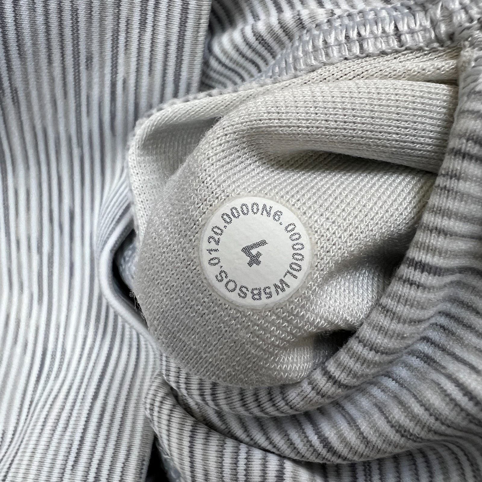 Lululemon Lululemon Wunder Under High-Rise Tight 25" *Luxtreme Size 4 Size 27" / US 4 / IT 40 - 8 Thumbnail