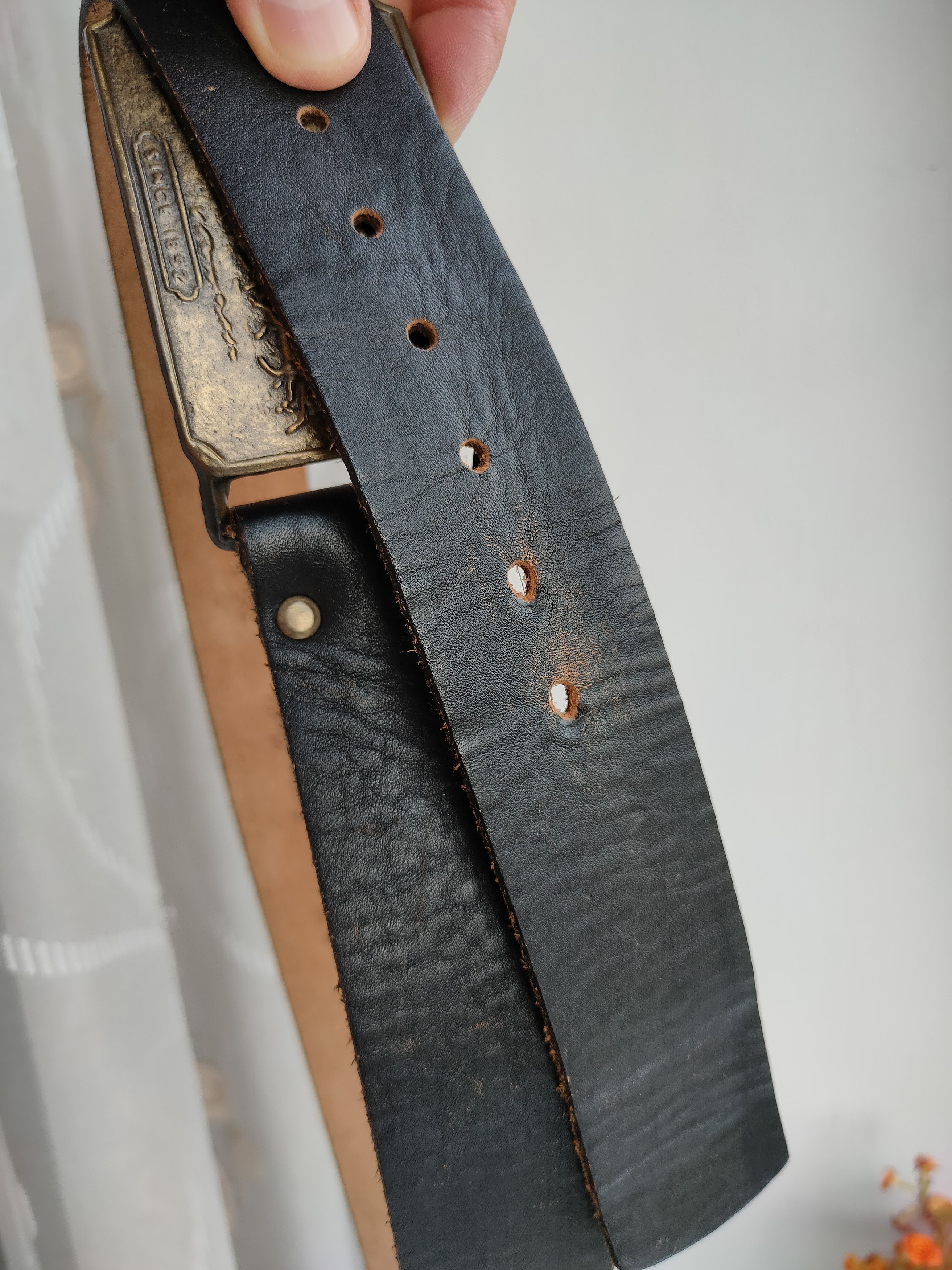 Levi's Wells Farco And Company Vintage Leather Belt Vintage Buckle Size ONE SIZE - 8 Thumbnail