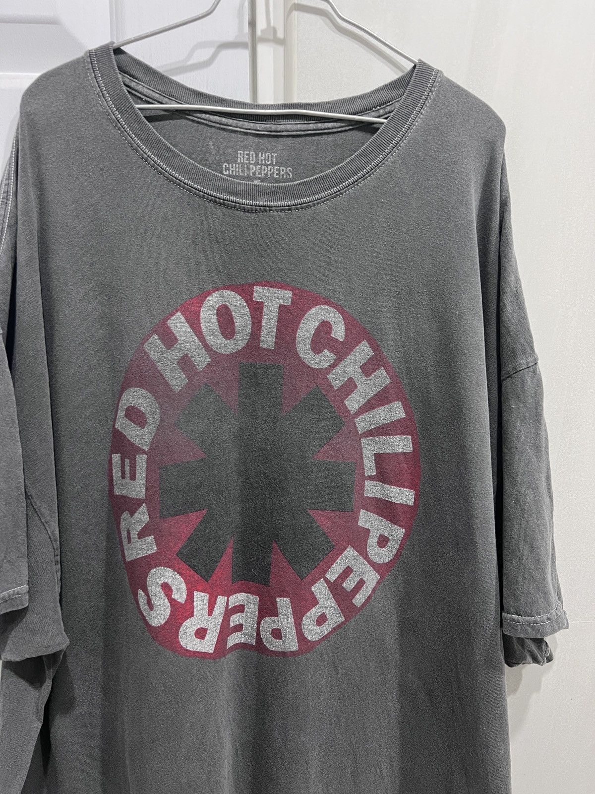 Band Tees Red Hot Chili Peppers Promo Tee 2XL Faded Size US XXL / EU 58 / 5 - 2 Thumbnail