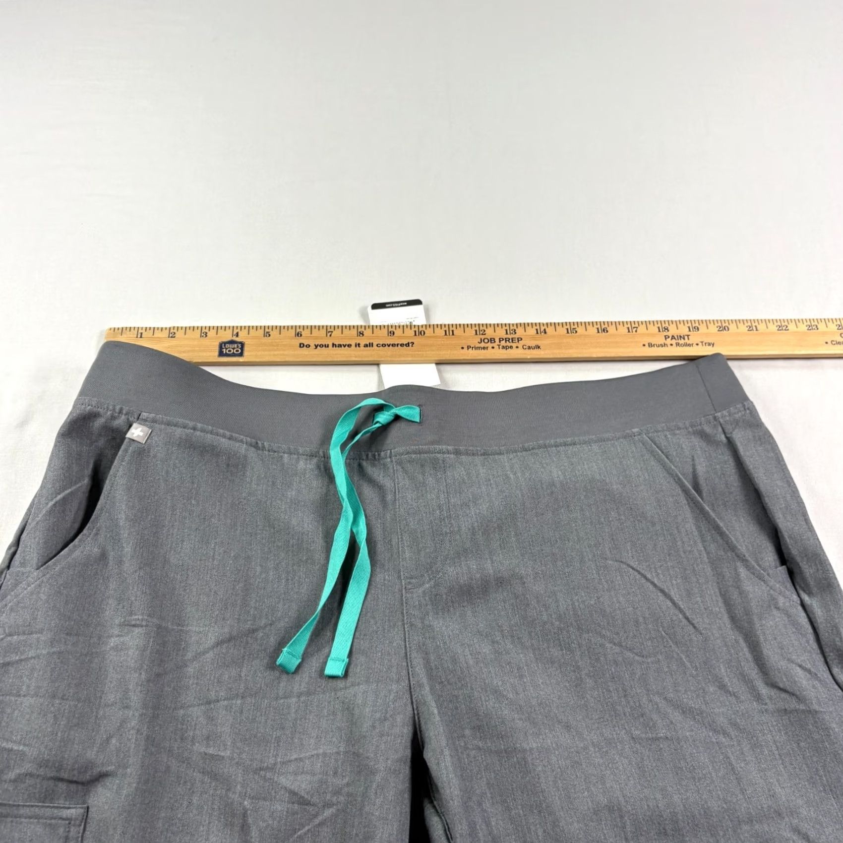 Vintage Figs Scrub Pants Womens 2XL Gray Zamora 2.0 Jogger Nurse Medical Uniform NEW Size 40" / US 18 - 4 Thumbnail
