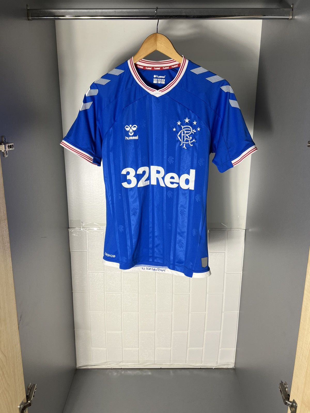Hummel VINTAGE HUMMEL FC RANGERS SCOTLAND SOCCER JERSEY RETRO Y2K Size US S / EU 44-46 / 1 - 1 Thumbnail