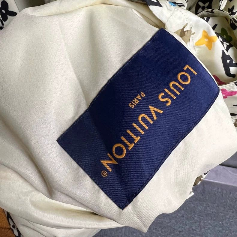 Louis Vuitton Louis Vuitton Hooded windproof jacket with yellow Tyler log Size US S / EU 44-46 / 1 - 3 Thumbnail