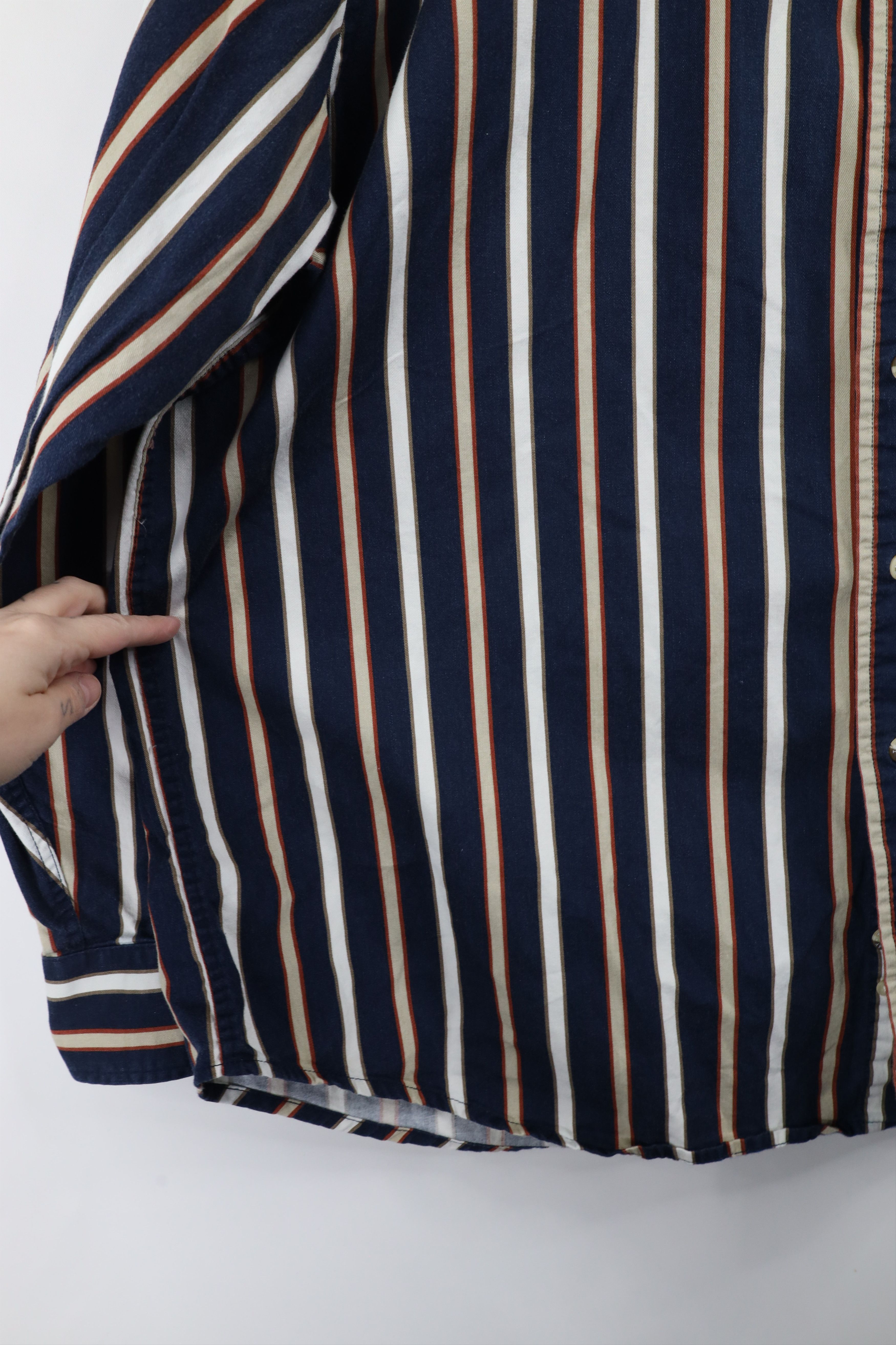 Vintage Vintage 90s Streetwear Block Collared Button Down Shirt Size US XL / EU 56 / 4 - 6 Thumbnail
