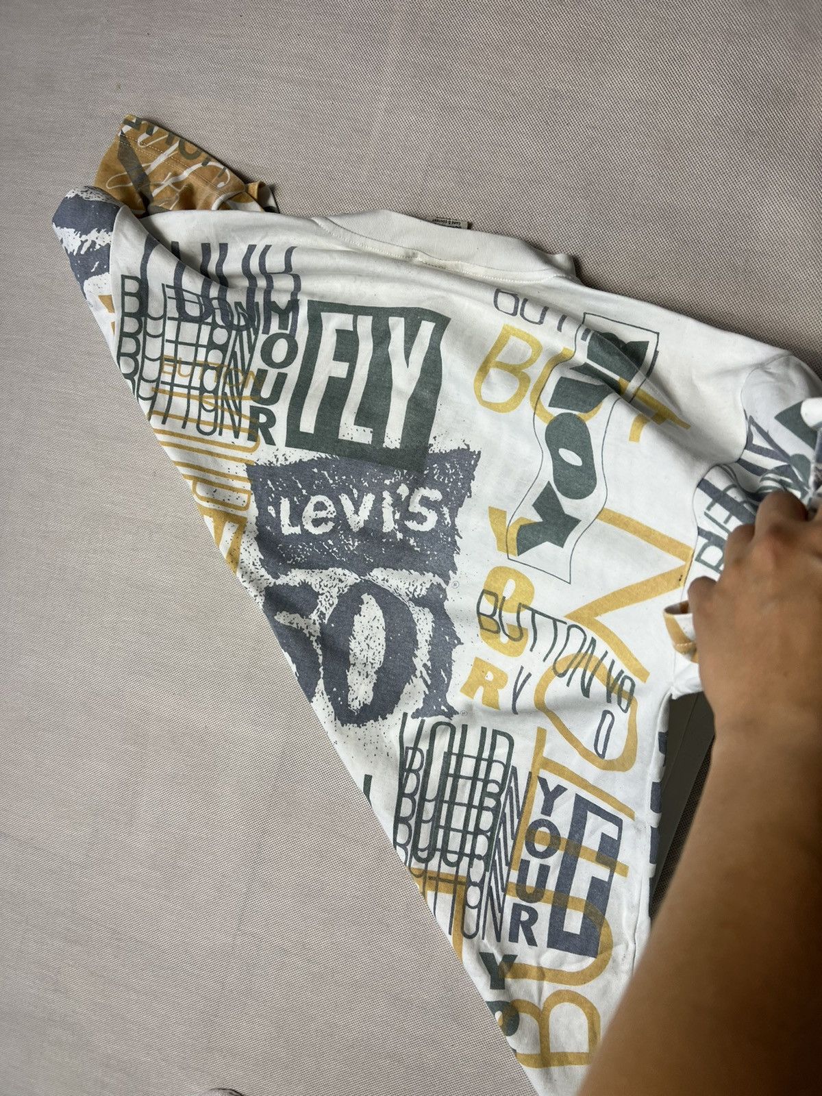 Levi's Tshirt Levi’s 501 vintage 90’s multi logo Size US L / EU 52-54 / 3 - 5 Thumbnail