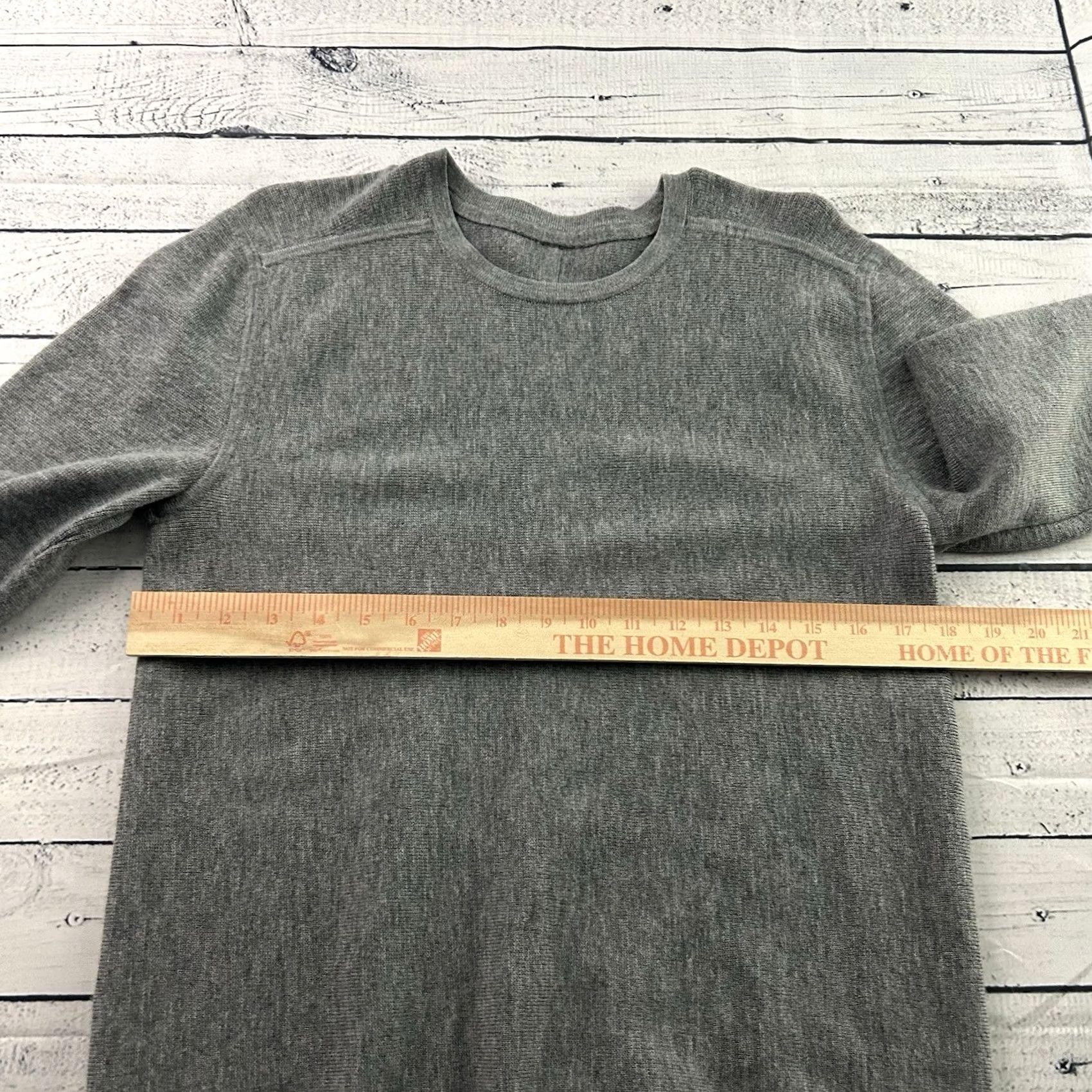 Lululemon Lululemon Sweater 100% Merino Wool Pullover Women's 8 Gray Size M / US 6-8 / IT 42-44 - 4 Thumbnail