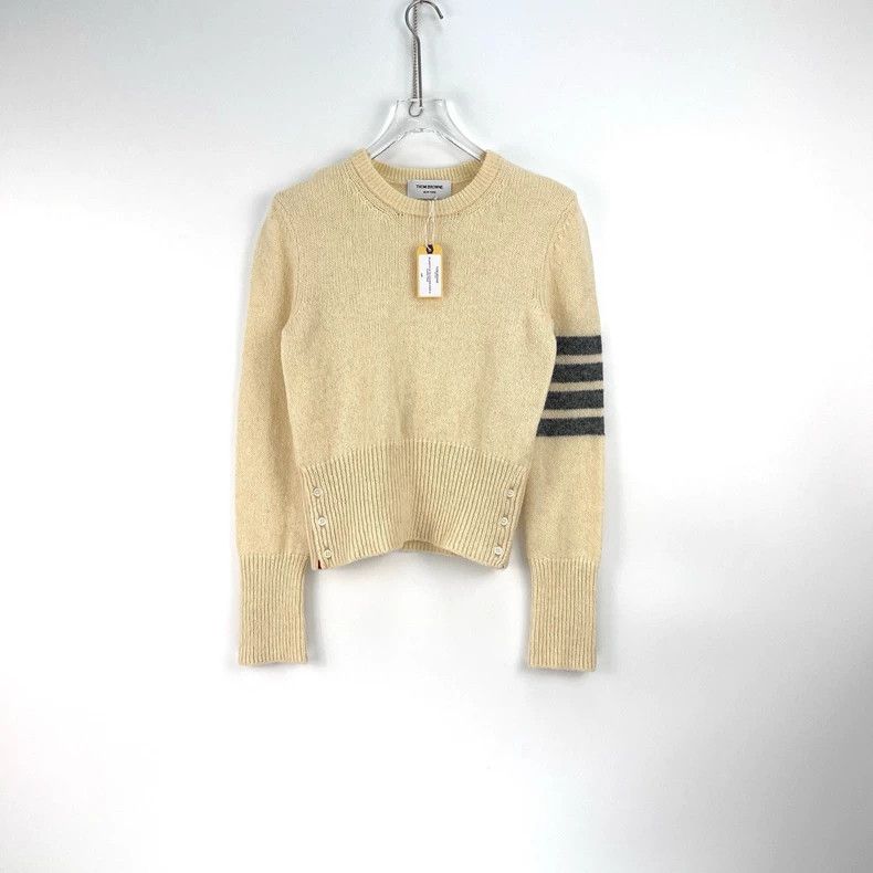 Thom Browne Thom Browne Size 42Beige Wool Classic logo Sweater 2501-Nex Size US XS / EU 42 / 0 - 3 Thumbnail