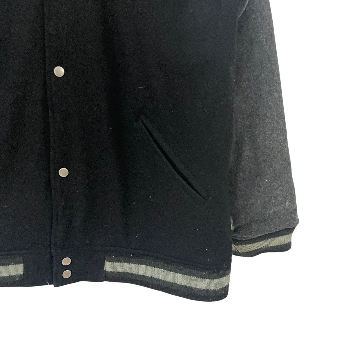 Japanese Brand Vintage Cherry Pickers Big Logo Reversable Jacket Size US XL / EU 56 / 4 - 3 Thumbnail