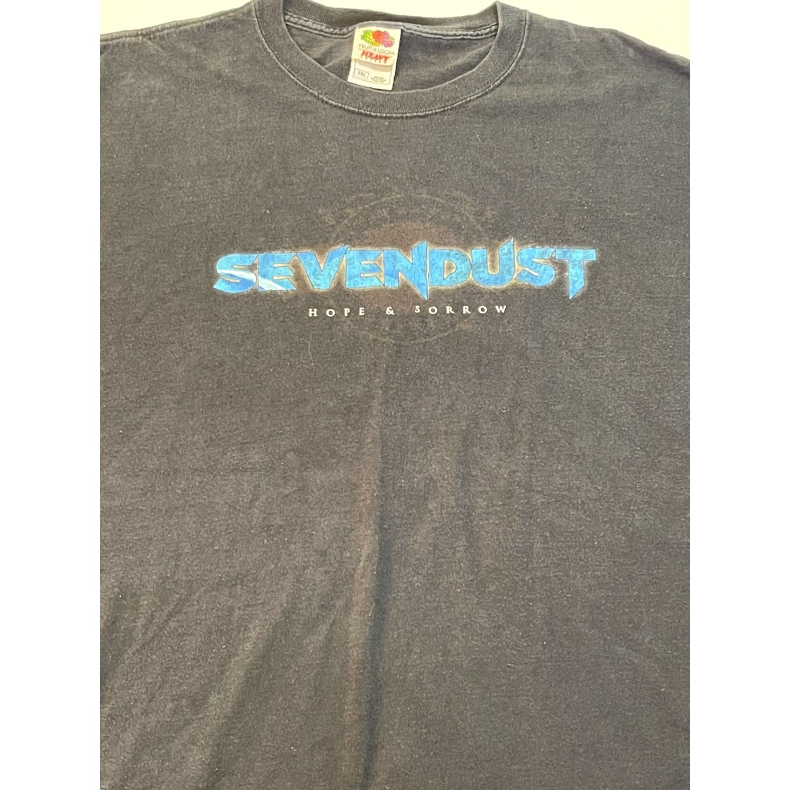 Fruit Of The Loom VINTAGE Sevendust Tour T-Shirt Mens 2XL Black Cotton Short Sleeve Round Neck Rock Band Tee 90s Concert USA Size US XXL / EU 58 / 5 - 2 Thumbnail