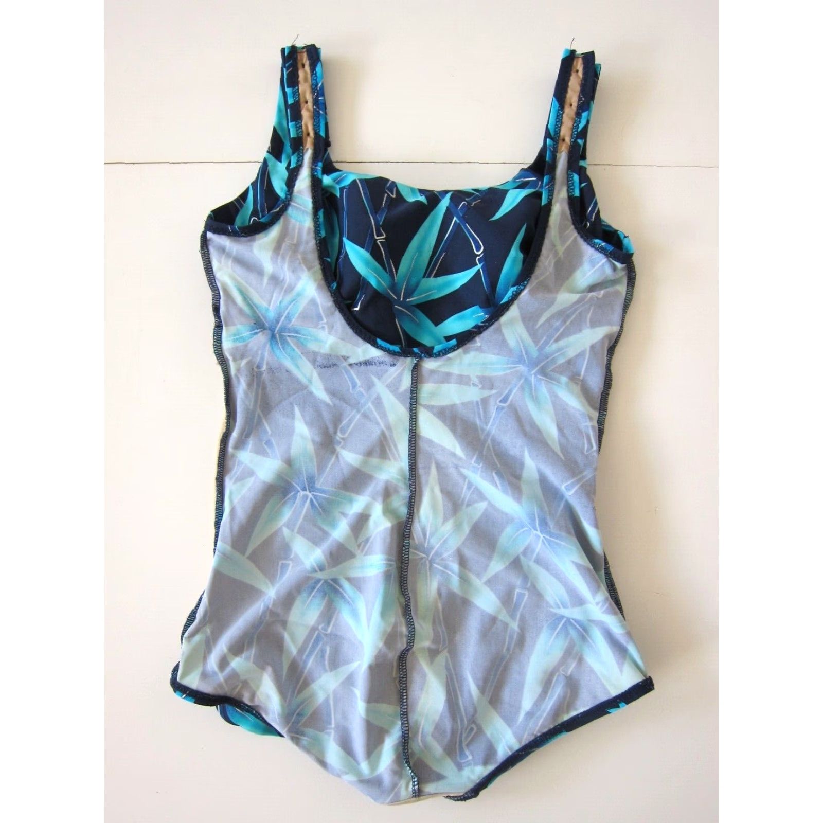 Vintage T.H.E. Blue Floral Bamboo One Piece Swimsuit Slimming Wide Strap Dress 10 Size L / US 10 / IT 46 - 6 Thumbnail