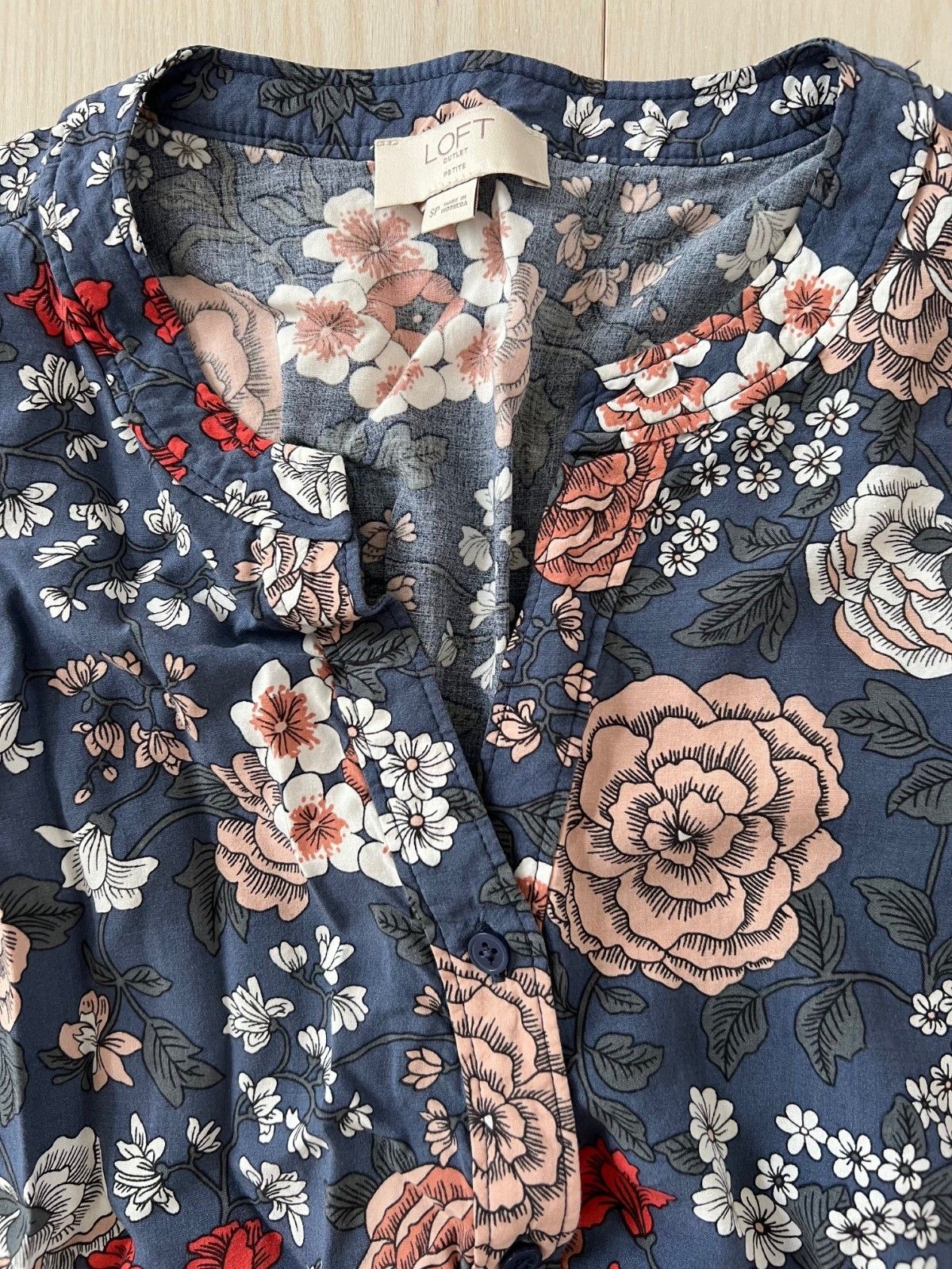 Loft LOFT Outlet Petite Floral Dress Blue Multi ( S ) Size S / US 4 / IT 40 - 2 Thumbnail