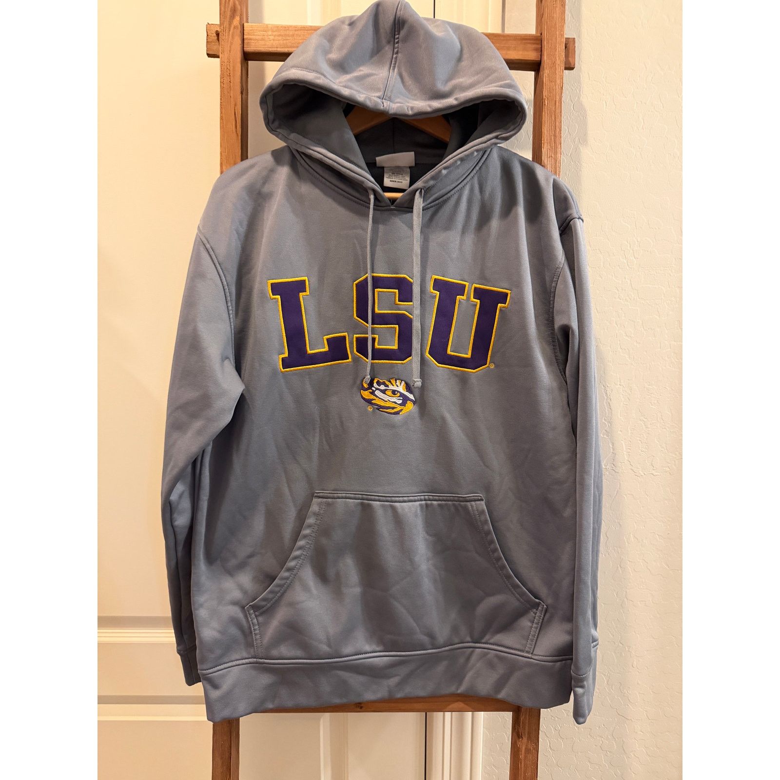 Majestic Majestic-Gray Louisiana State University Tigers hoodie Size US M / EU 48-50 / 2 - 1 Thumbnail