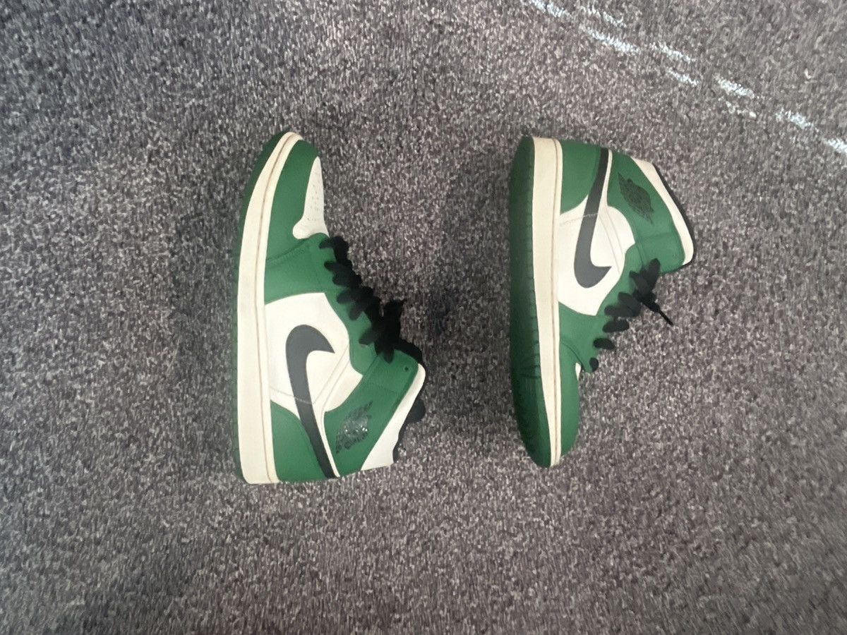 Jordan Brand Air Jordan 1 pine green Size US 10 / EU 43 - 1 Thumbnail