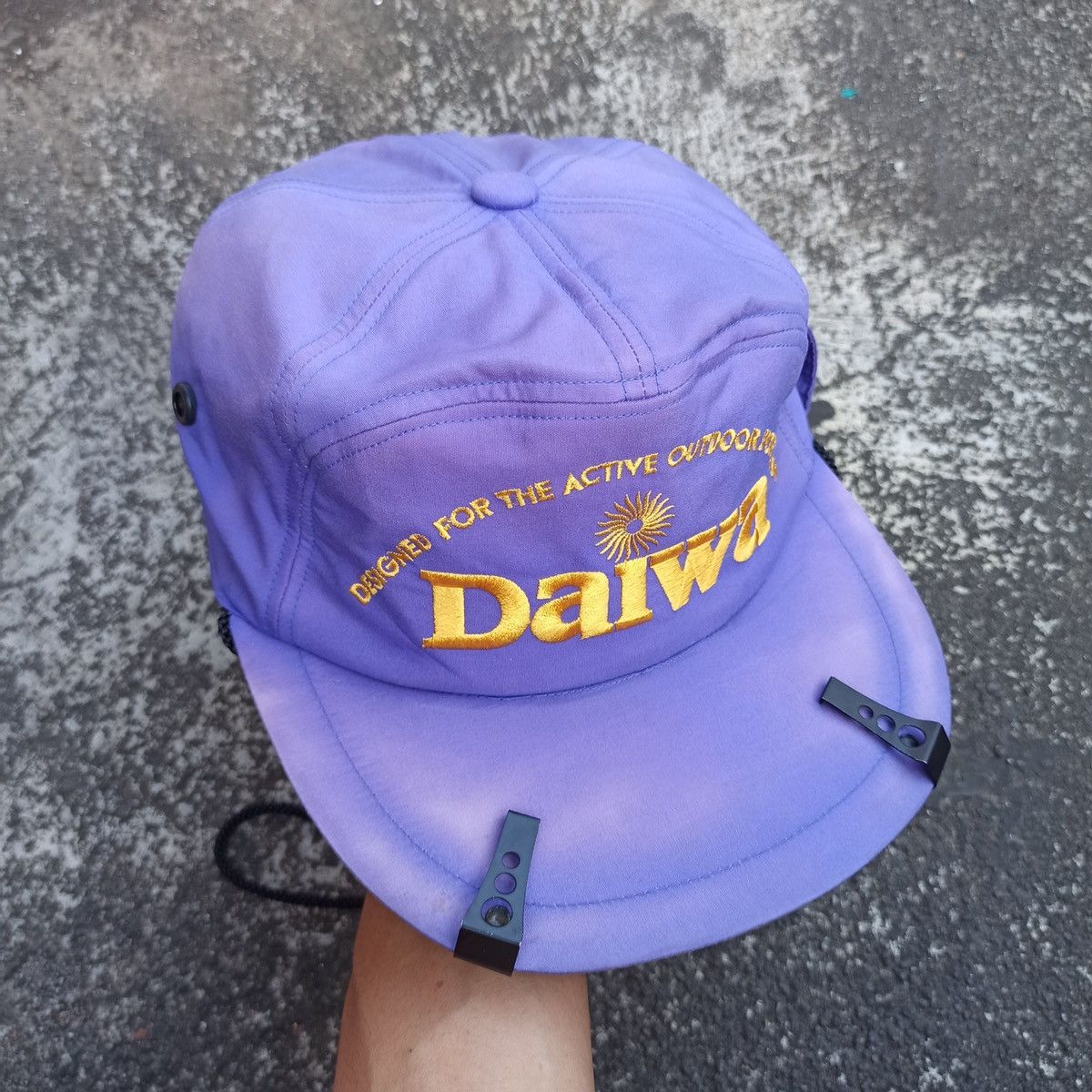 Vintage VINTAGE DAIWA FISHING HAT. UNIQUE PROPERTY Size ONE SIZE - 9 Thumbnail