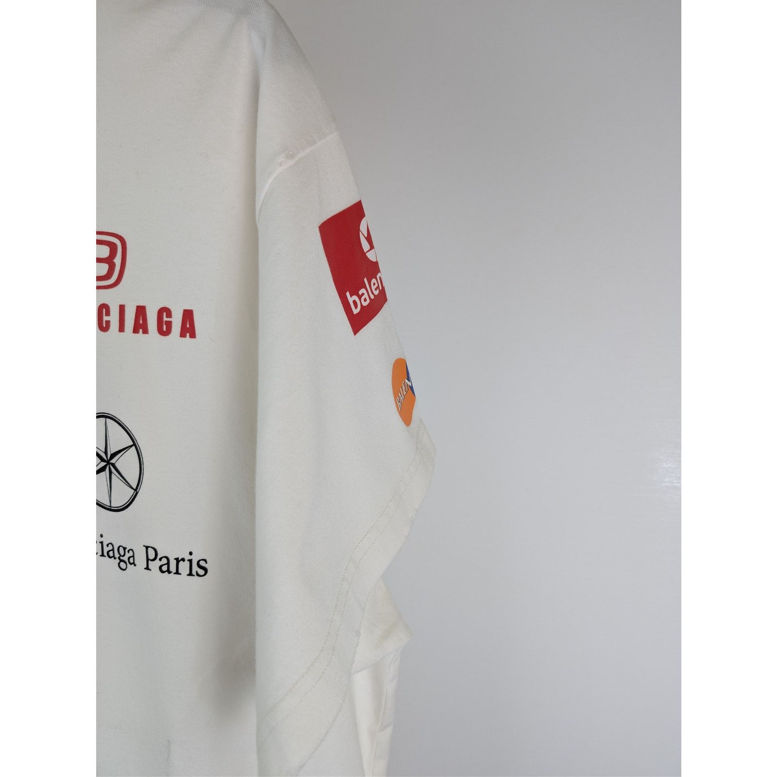 Balenciaga o1rshd1 Top League Vintage Jersey Short Sleeve T-Shirt White Size US M / EU 48-50 / 2 - 4 Thumbnail