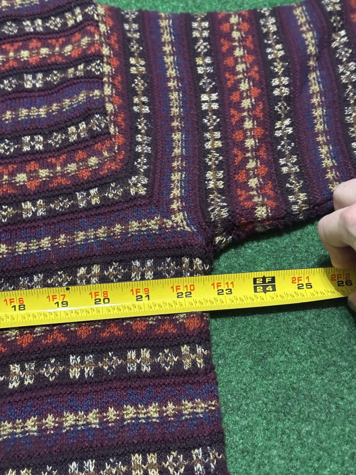 L.L. Bean Vintge LL Bean V Neck Fair Isle Cotton Linen M Knit Sweater Size M / US 6-8 / IT 42-44 - 5 Thumbnail