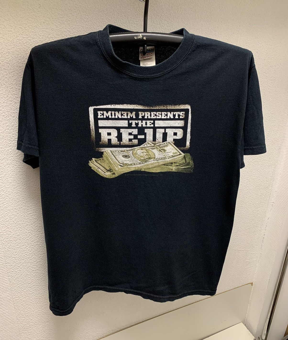 Rap Tees Eminem presents the re-up vintage black t-shirt L sz 2006 06 Size US L / EU 52-54 / 3 - 1 Thumbnail