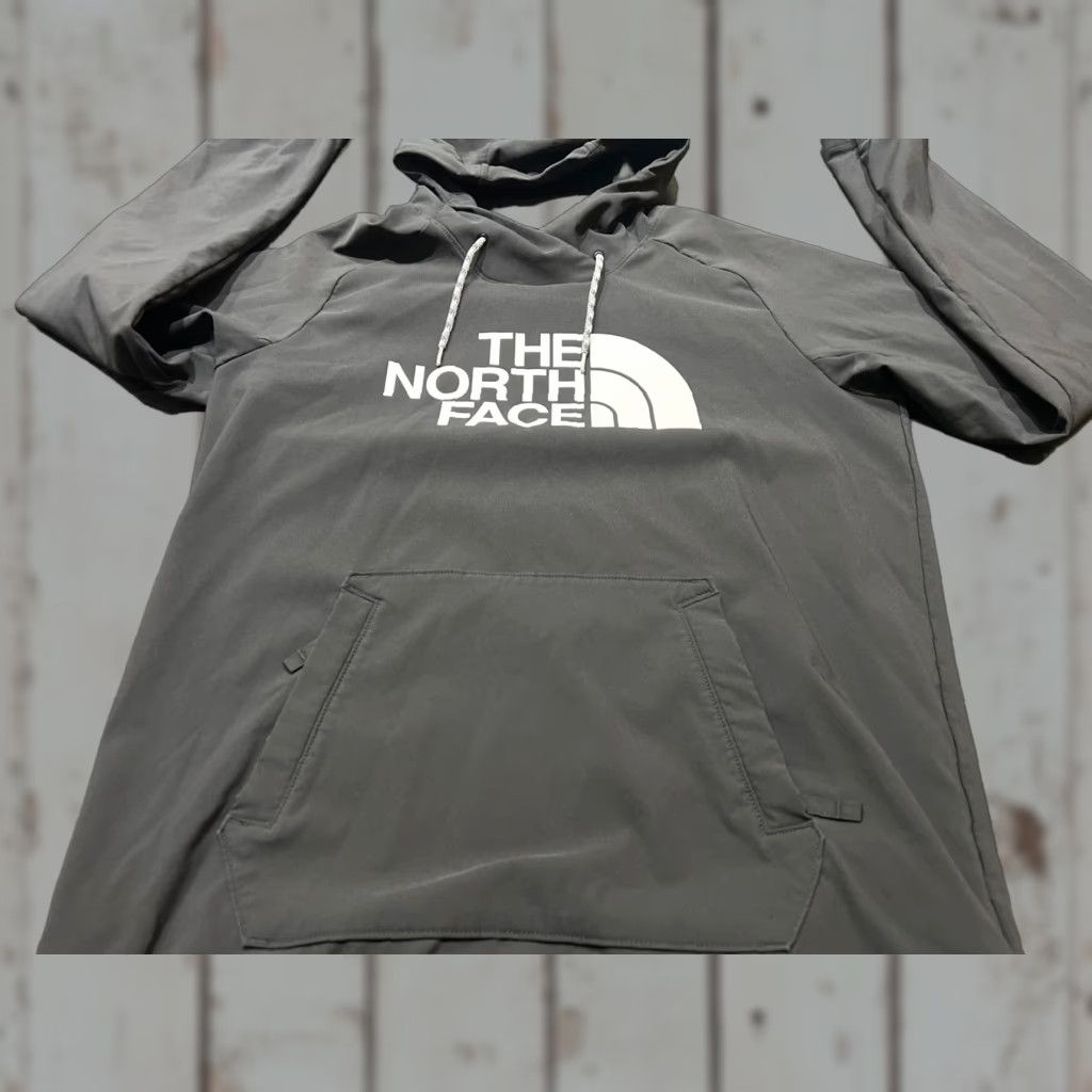 The North Face The North Face Men’s Black Graphic Pullover Hoodie Small Drawstring Polyester Logo Crew Neck Hooded Pockets All Seasons Size US S / EU 44-46 / 1 - 1 Thumbnail