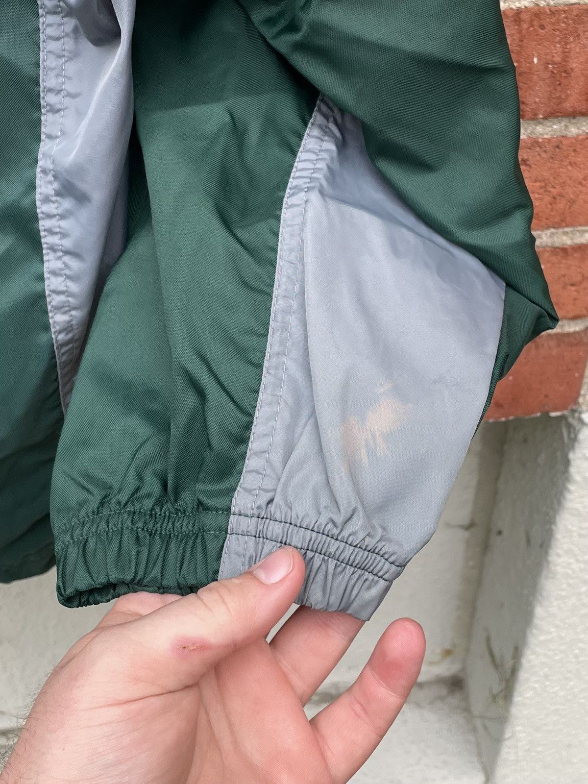 Nike Vintage Nike Air Jacket Mens XL Green Windbreaker Size US XL / EU 56 / 4 - 5 Thumbnail
