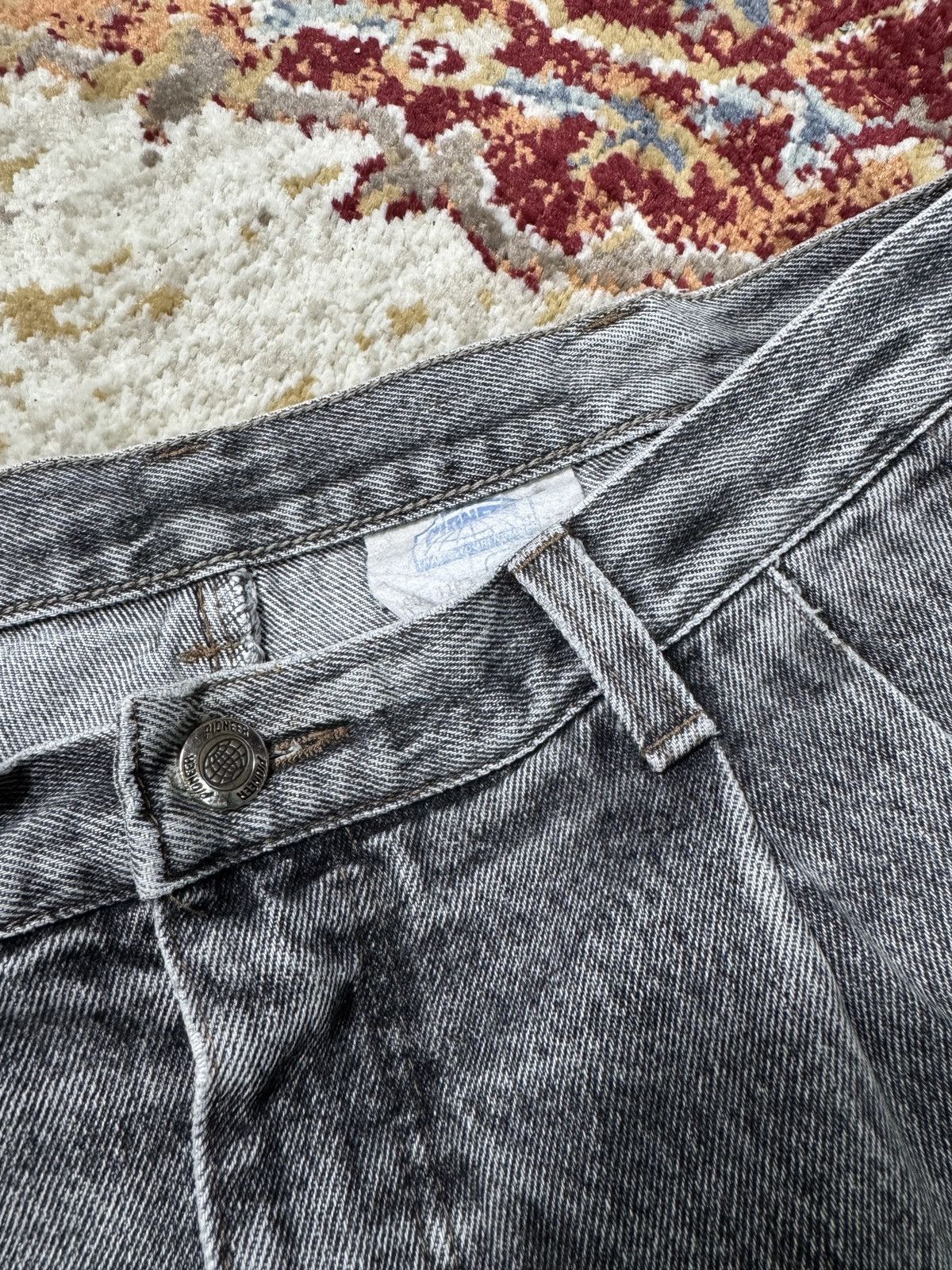 Other ᶠᵃⁿᶜʸᵍᵘʸ Vintage Baggy Washed Denim Jeans Wide leg Y2K Size US 33 - 4 Thumbnail