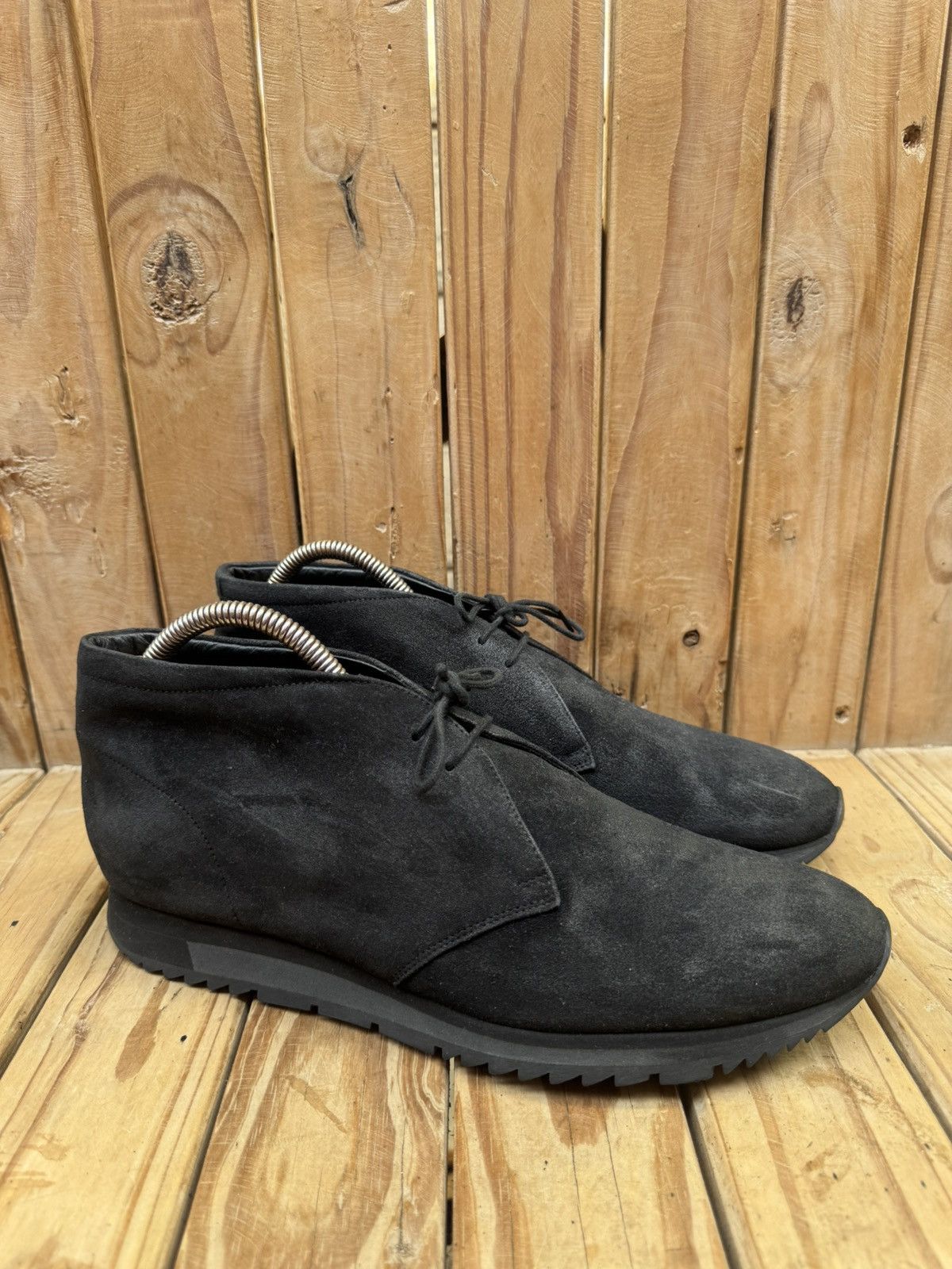 Prada Prada distressed leather Men’s chukka boots SIZE UK 8 US 9 Size US 9 / EU 42 - 8 Thumbnail