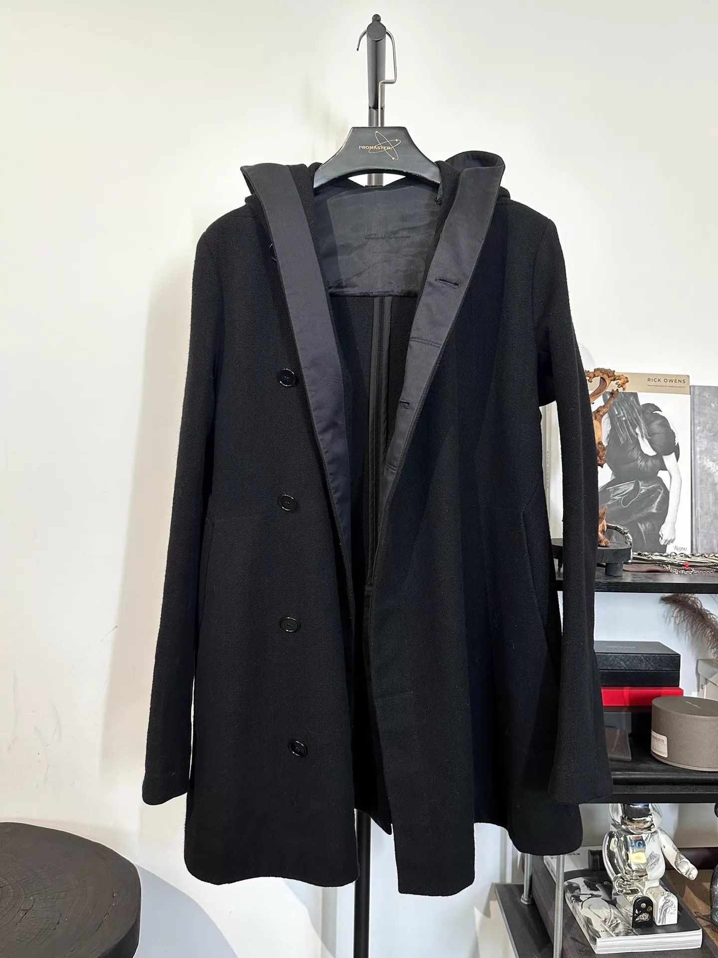 Rick Owens Rick Owens Wool Structured Hooded Cloak 50 Size US M / EU 48-50 / 2 - 1 Thumbnail