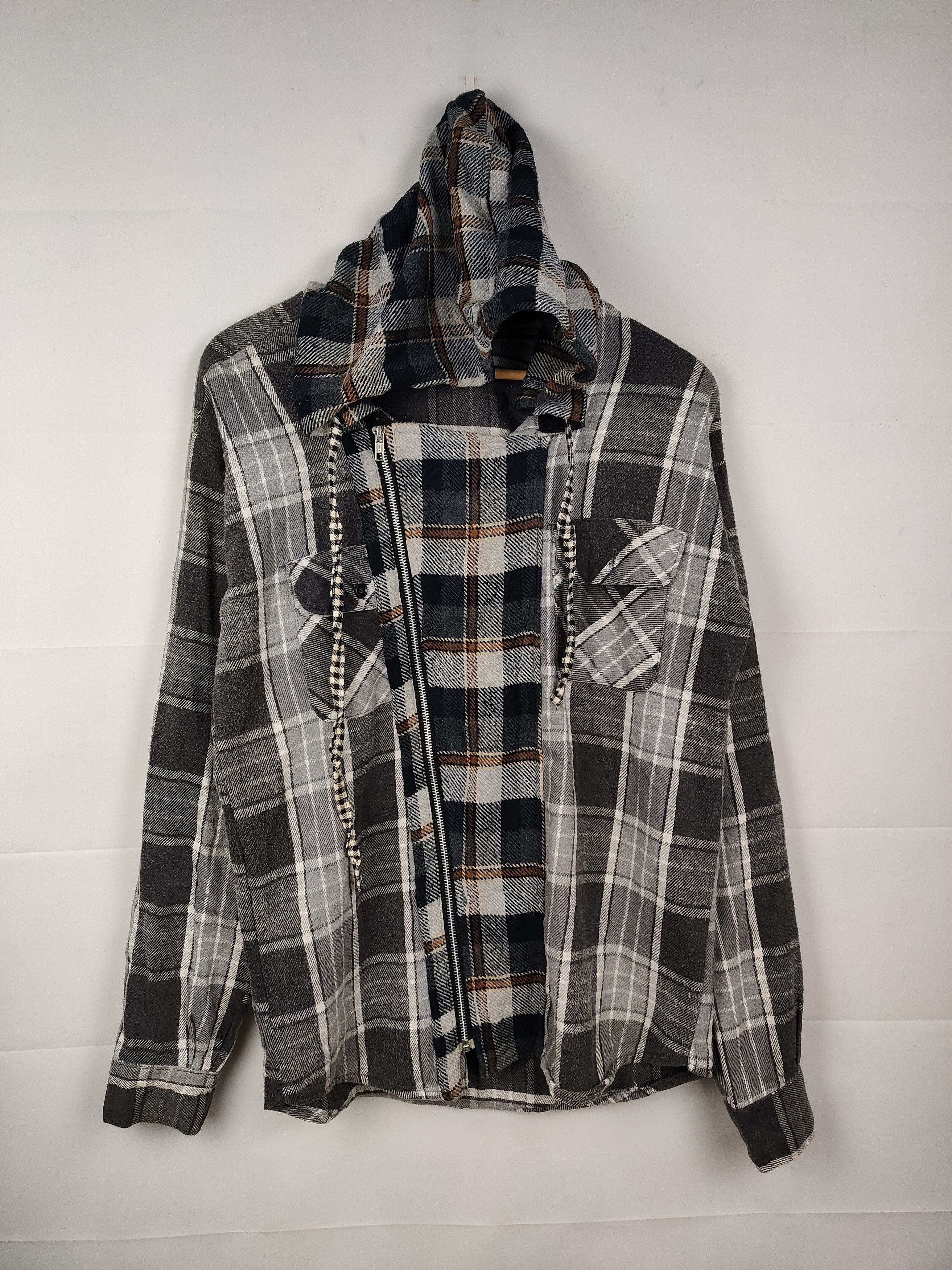 Other deconstructed hooded flannel shirt with asymmetrical design Size US M / EU 48-50 / 2 - 1 Thumbnail