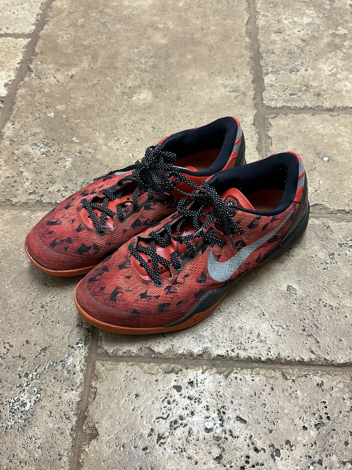 Nike Nike Kobe 8 System “Challenge Red” Reflective 555035-600 Size US 10.5 / EU 43-44 - 2 Thumbnail