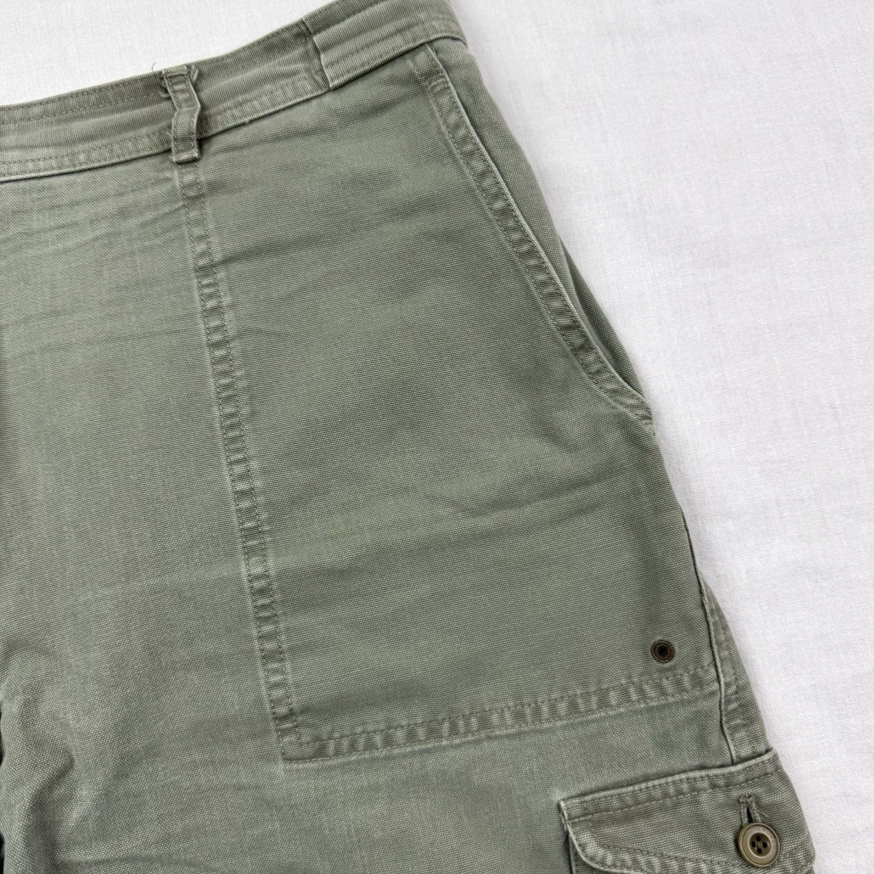 Ralph Lauren VINTAGE Lauren Ralph Lauren Safari Shorts Womens 12 Cargo Pocket Hipster 90s Y2K Green Mens? Womens? Size 34" / US 12 / IT 48 - 2 Thumbnail
