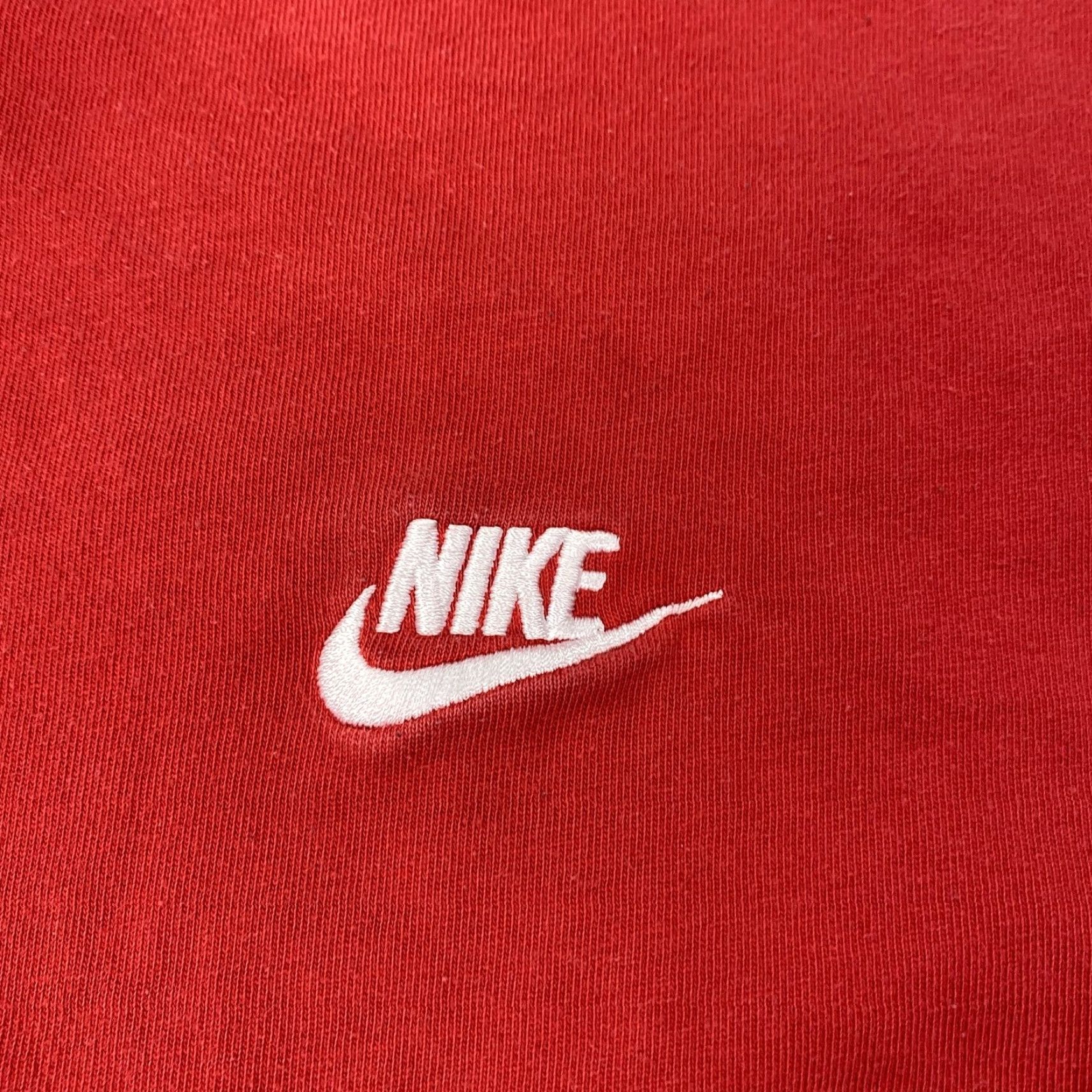 Nike Nike Hoodie Mens 2XL Red Embroidered Swoosh Sweatshirt Cotton Pullover Casual Clothing Size US XXL / EU 58 / 5 - 2 Thumbnail