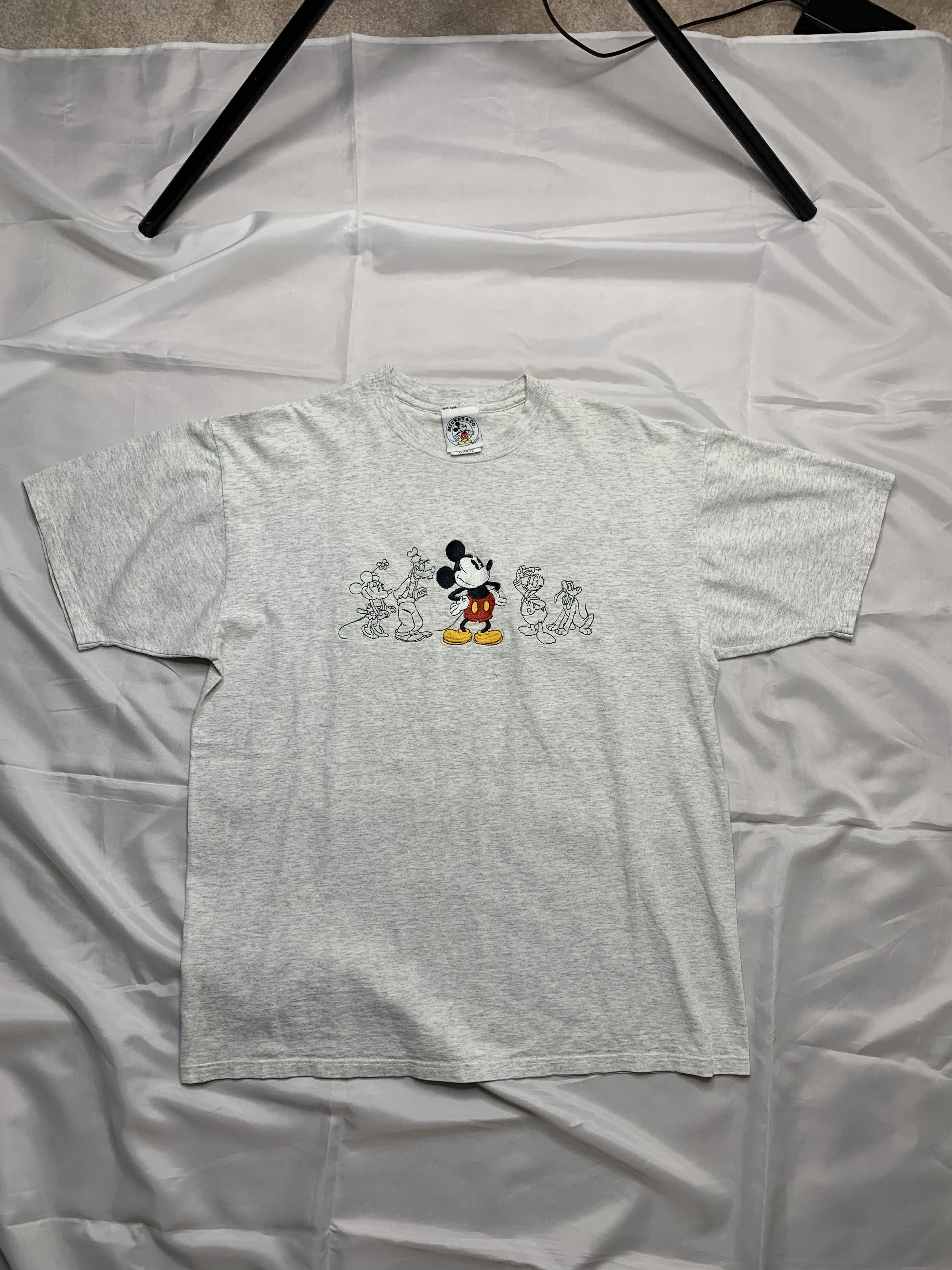 Mickey & Co. Vintage 90s Mickey & Co Embroidered T-shirt Size US XL / EU 56 / 4 - 2 Thumbnail