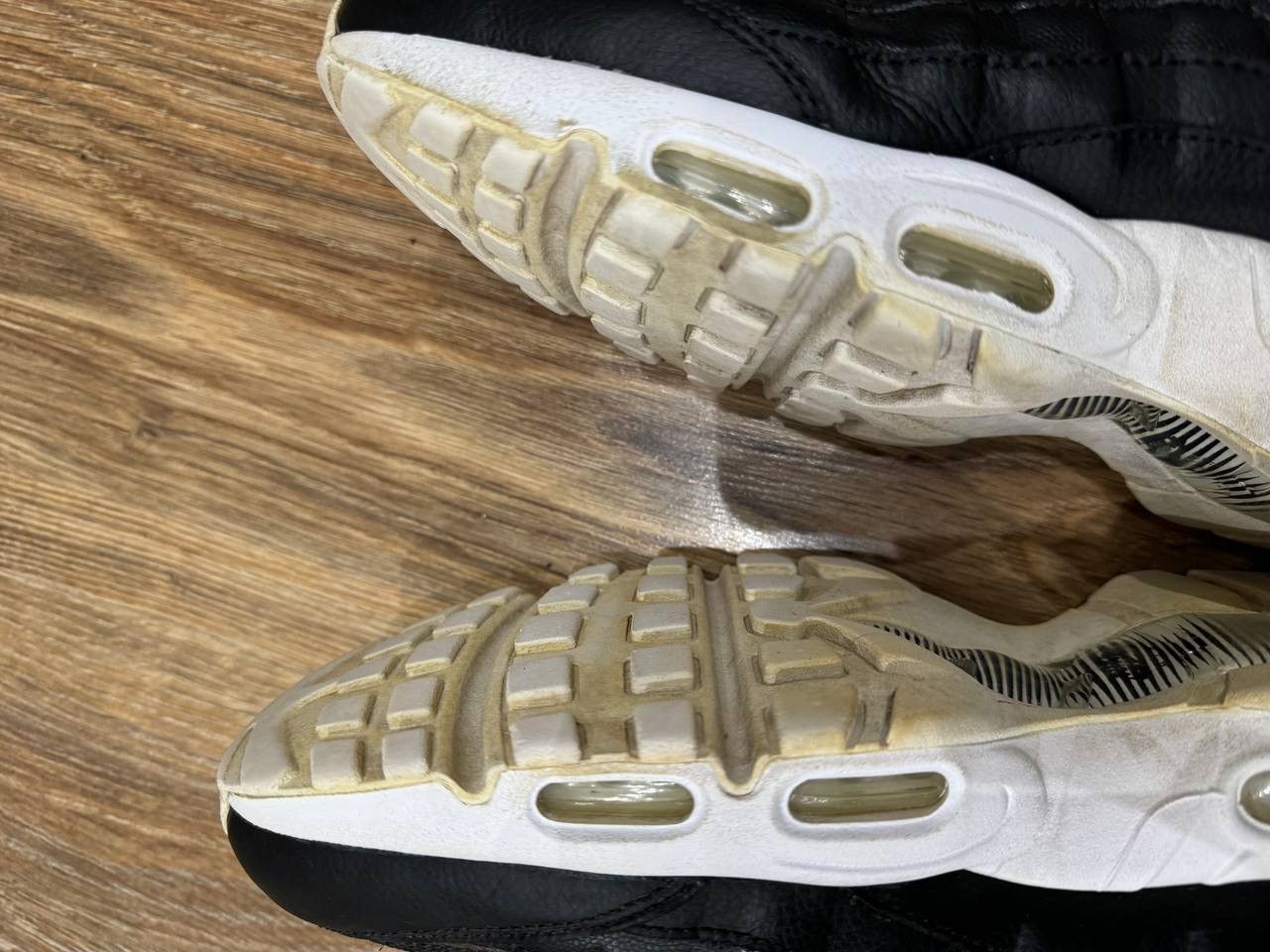 Nike Nike Air Max 95 Premium Overbranded Size US 11.5 / EU 44-45 - 15 Thumbnail