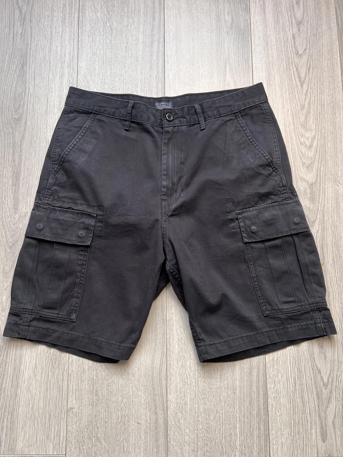 Designer Vintage Levi’s Cargo Shorts Size US 30 / EU 46 - 3 Thumbnail