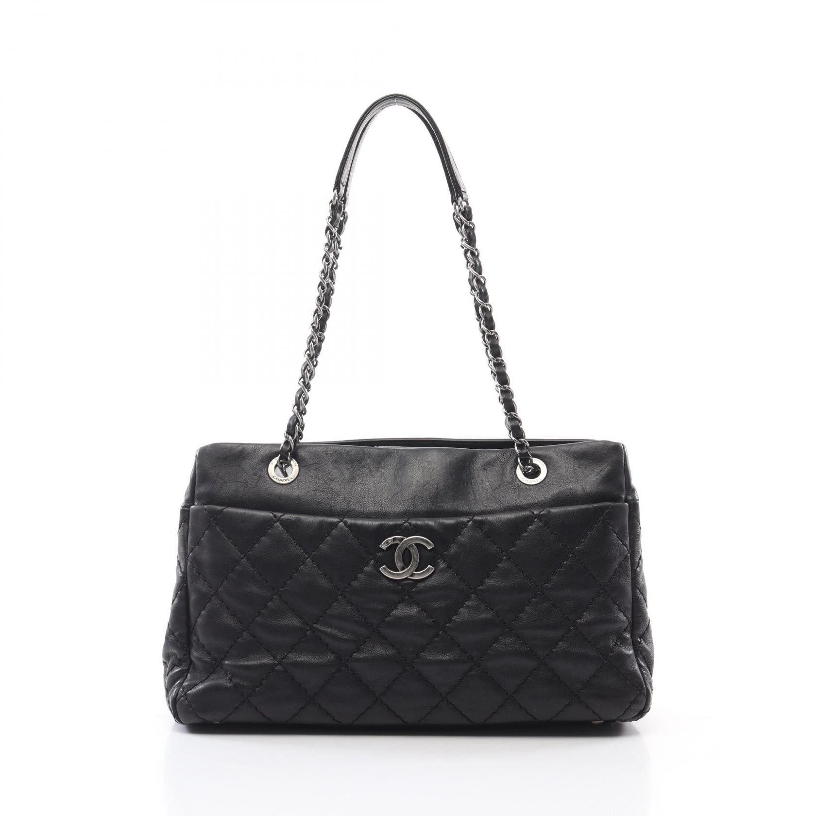 Chanel Chanel Wild Stitch Leather Tote Bag Leather Tote Bag in Black, Women's