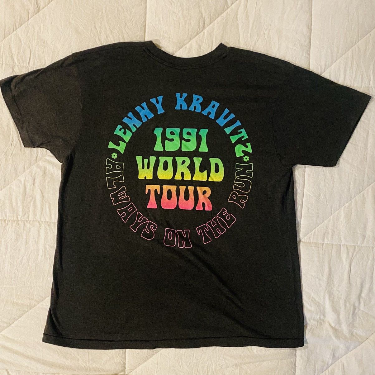 Band Tees × Vintage Vintage 1991 Lenny Kravitz “On The Run” Tour Rainbow Shirt L Size US L / EU 52-54 / 3 - 2 Thumbnail