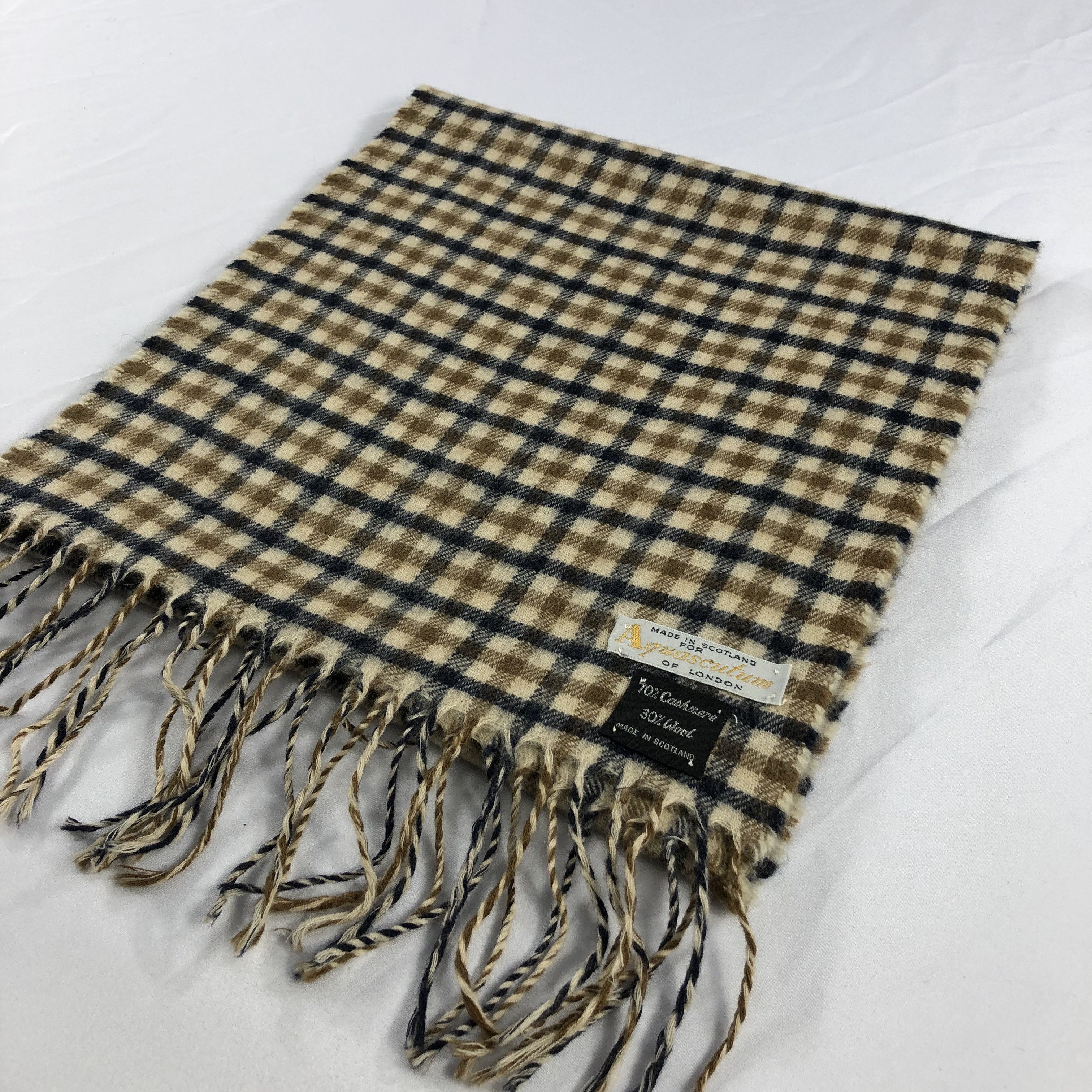 Aquascutum Aquascutum Iconic Gingham Wool Scarf Muffler V1037 Size ONE SIZE - 3 Thumbnail