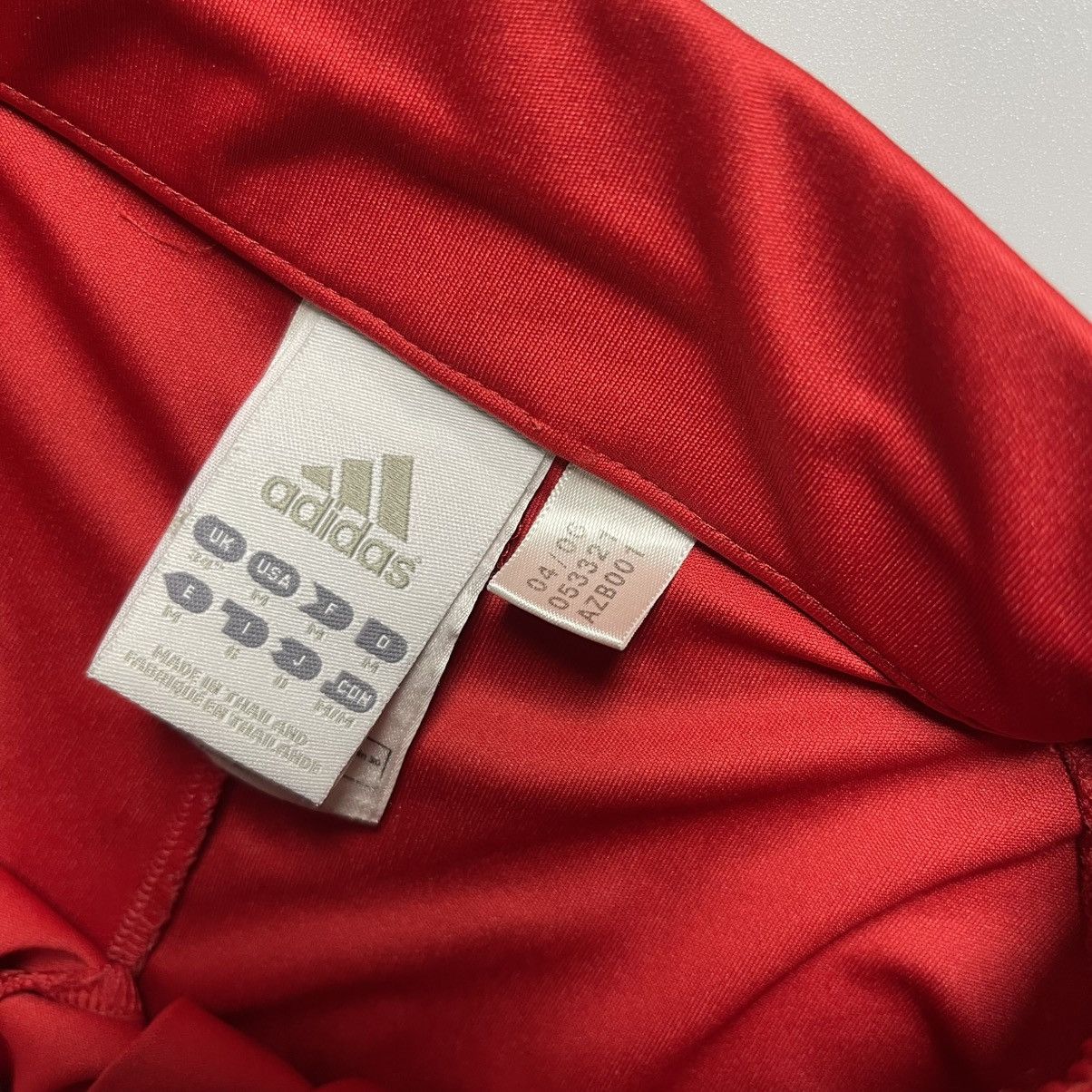 Adidas LIVERPOOL ADIDAS 2006/2007 HOME SHORTS #9 TORRES Size US 36 / EU 52 - 5 Thumbnail