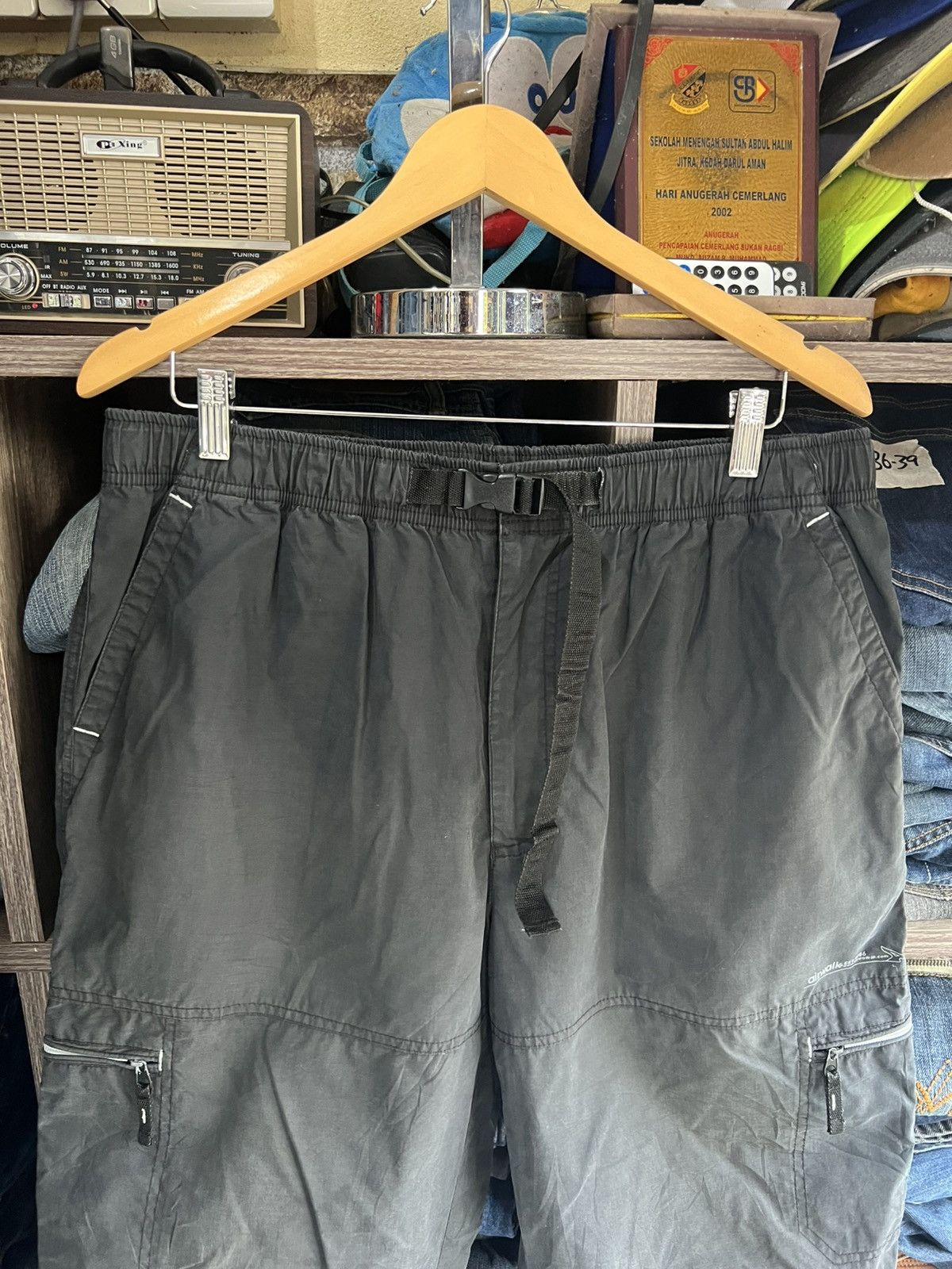 Airwalk 🔥Airwalk Short Cargo Pant Size US 34 / EU 50 - 4 Thumbnail