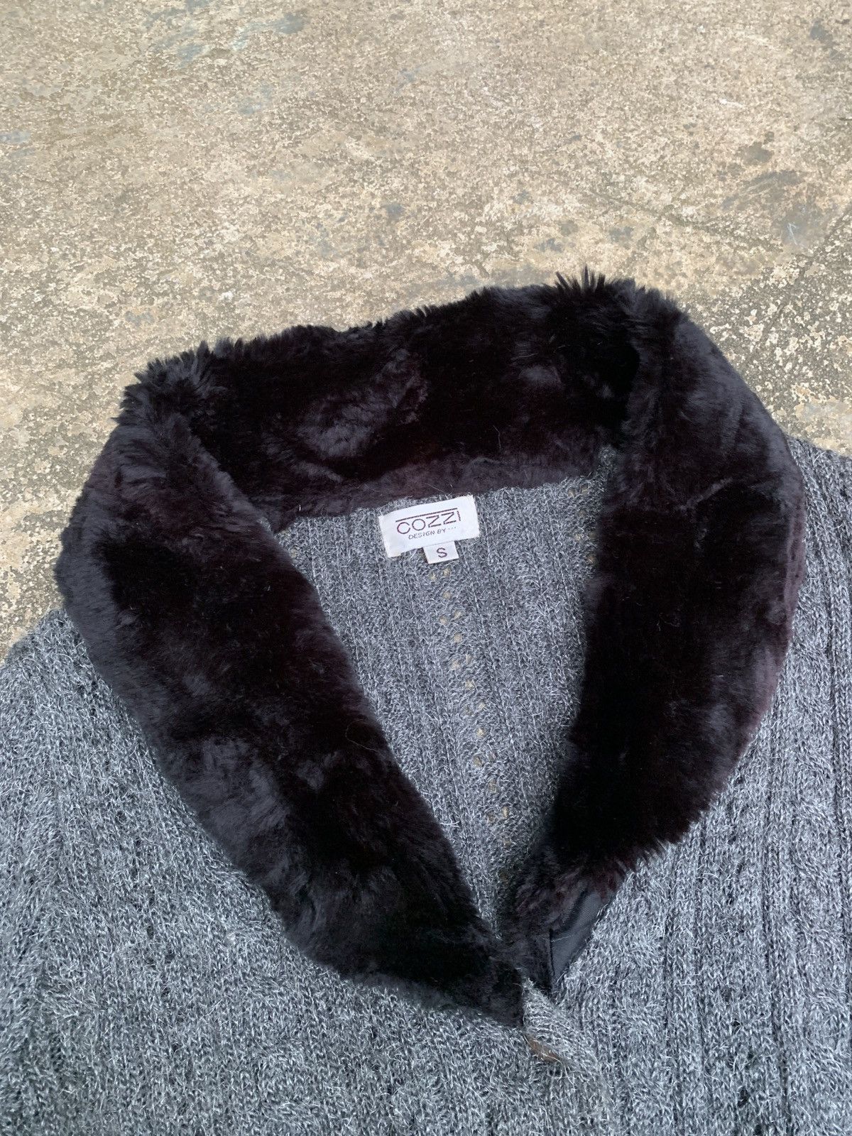 If Six Was Nine × Japanese Brand × Le Grande Bleu (L.G.B.) 2000s Cozzi Japan Avant Garde Fur Mohair Knitwear Cardigan Size S / US 4 / IT 40 - 10 Thumbnail