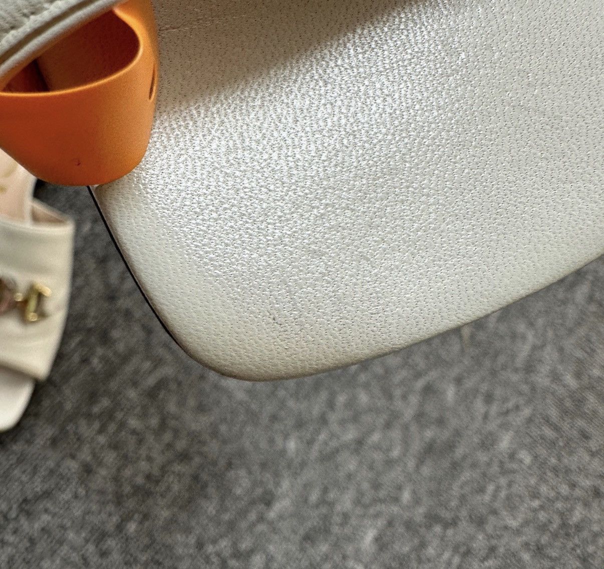 Gucci Gucci Double G Horsebit White Slides K12 Size US 7 / IT 37 - 4 Thumbnail
