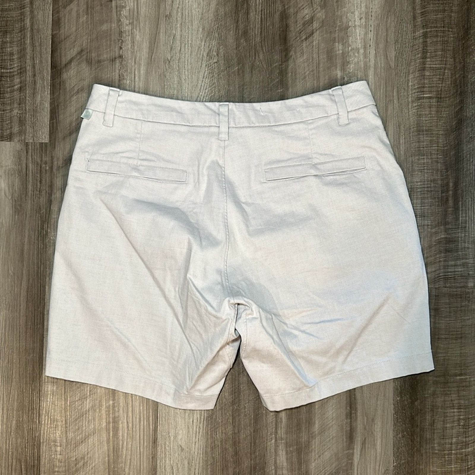 Lululemon Lululemon Commission Classic Shorts - 33 Size US 33 - 2 Thumbnail