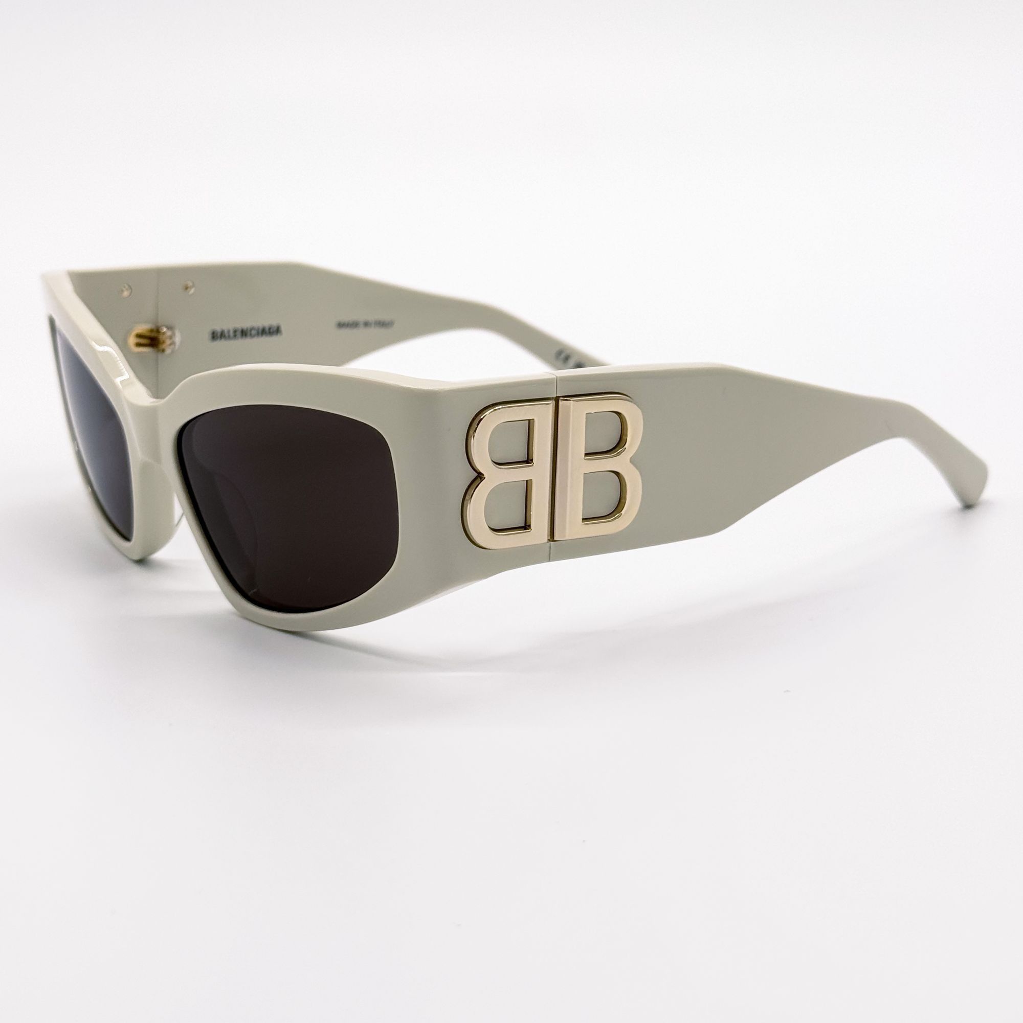 Balenciaga NEW BALENCIAGA BB0321S 010 SUNGLASSES IVORY WOMEN CAT EYE Size ONE SIZE - 6 Thumbnail