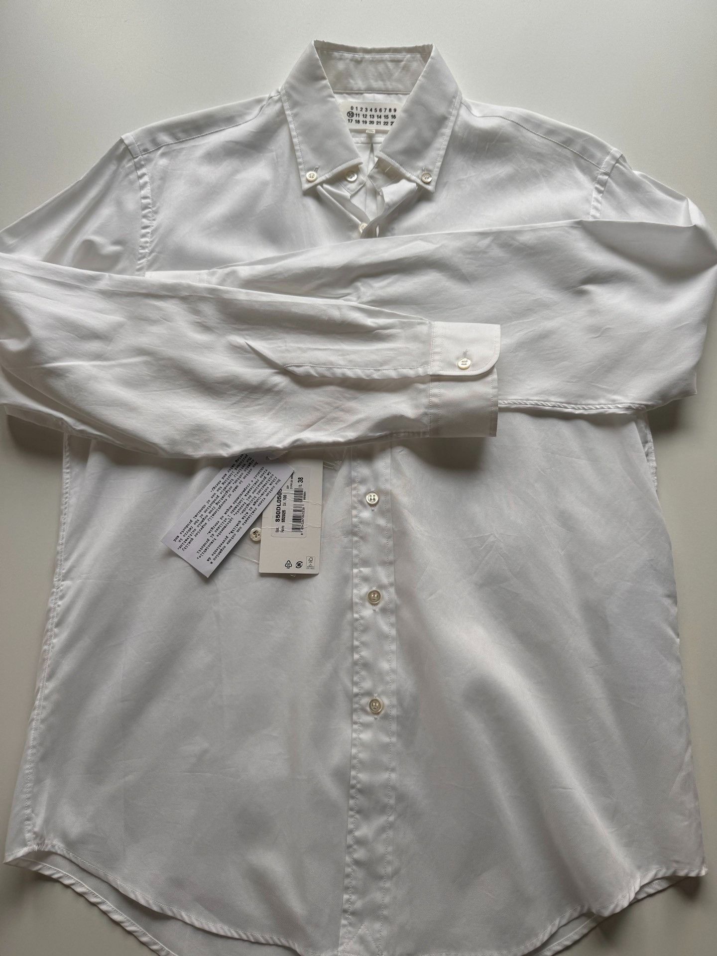 Maison Margiela Maison Margiela Size 38 White shirt 2501-Nextarrow Size US XXS / EU 40 - 1 Thumbnail