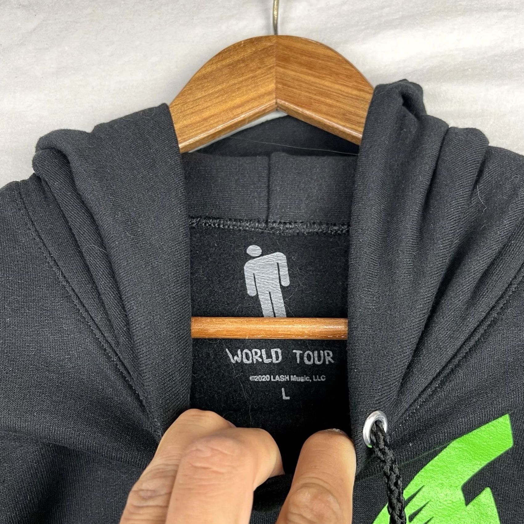 Vintage Billie Eilish Hoodie Mens Large Black World Tour Concert Sweatshirt Pullover Size US L / EU 52-54 / 3 - 5 Thumbnail
