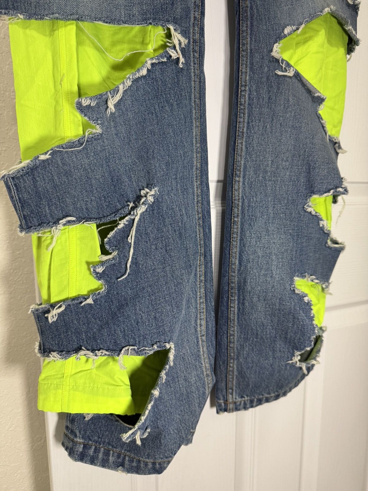Balenciaga Balenciaga Slashed Denim Trackpants SAMPLE Size US 30 / EU 46 - 4 Thumbnail